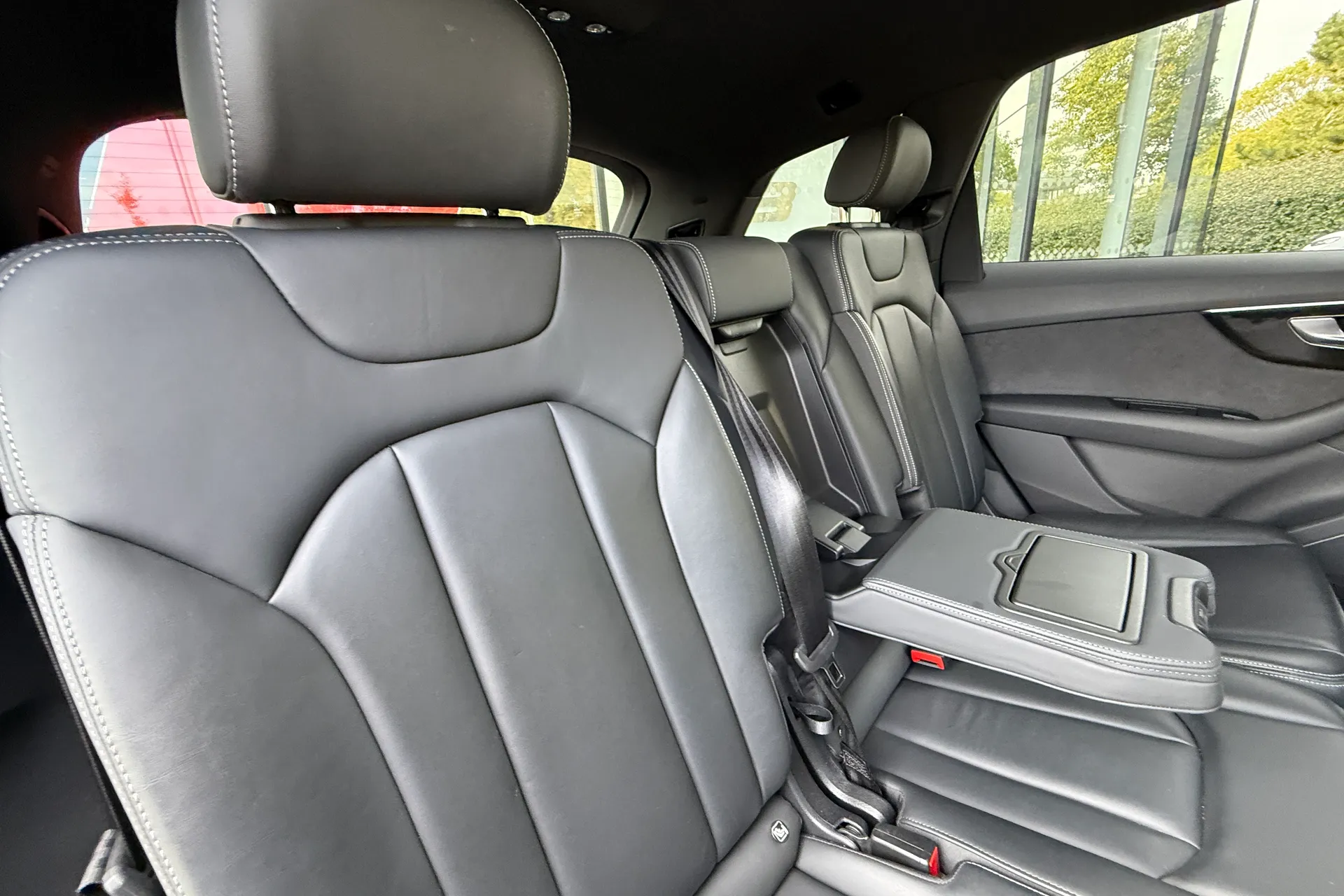 Audi Q7 thumbnail image number 41