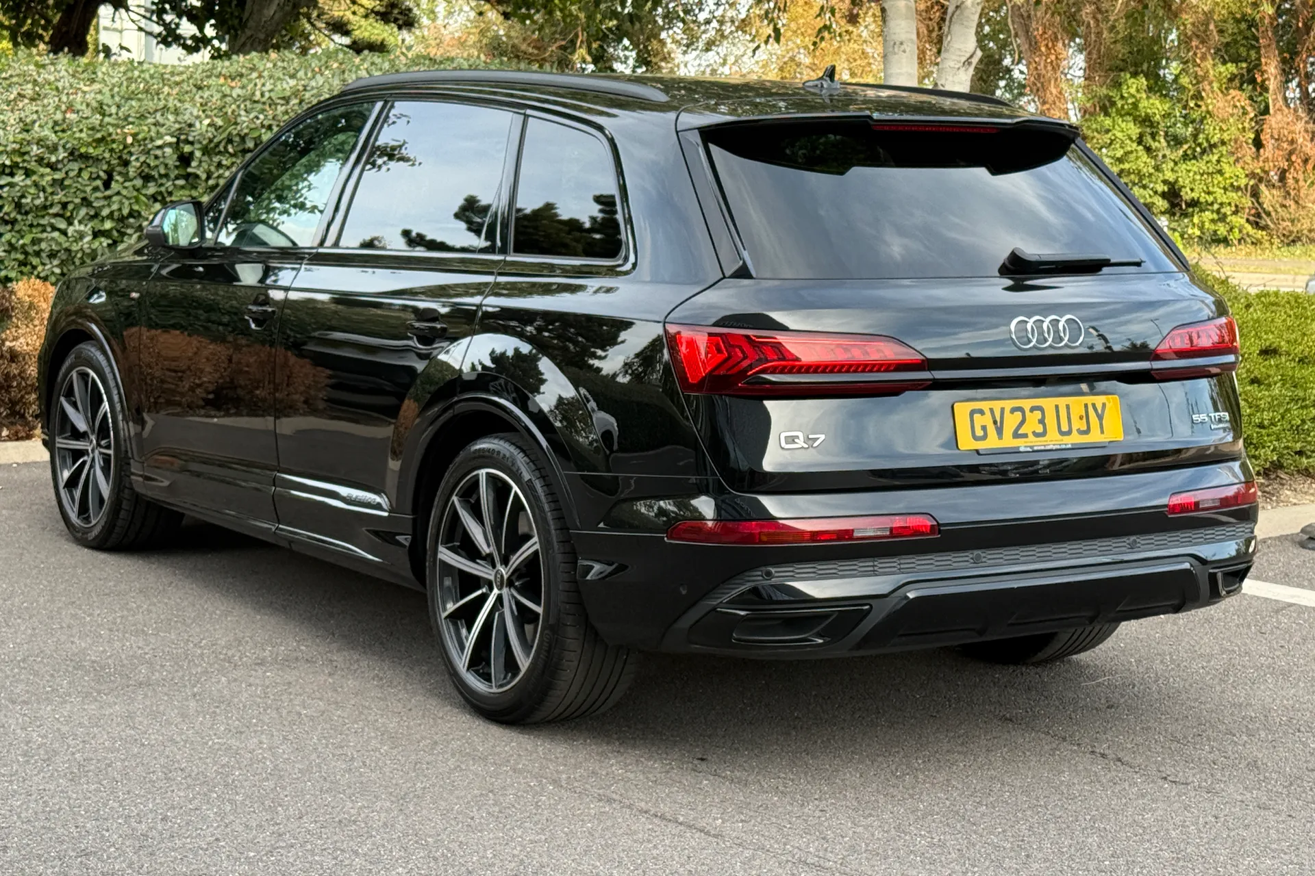 Audi Q7 thumbnail image number 13
