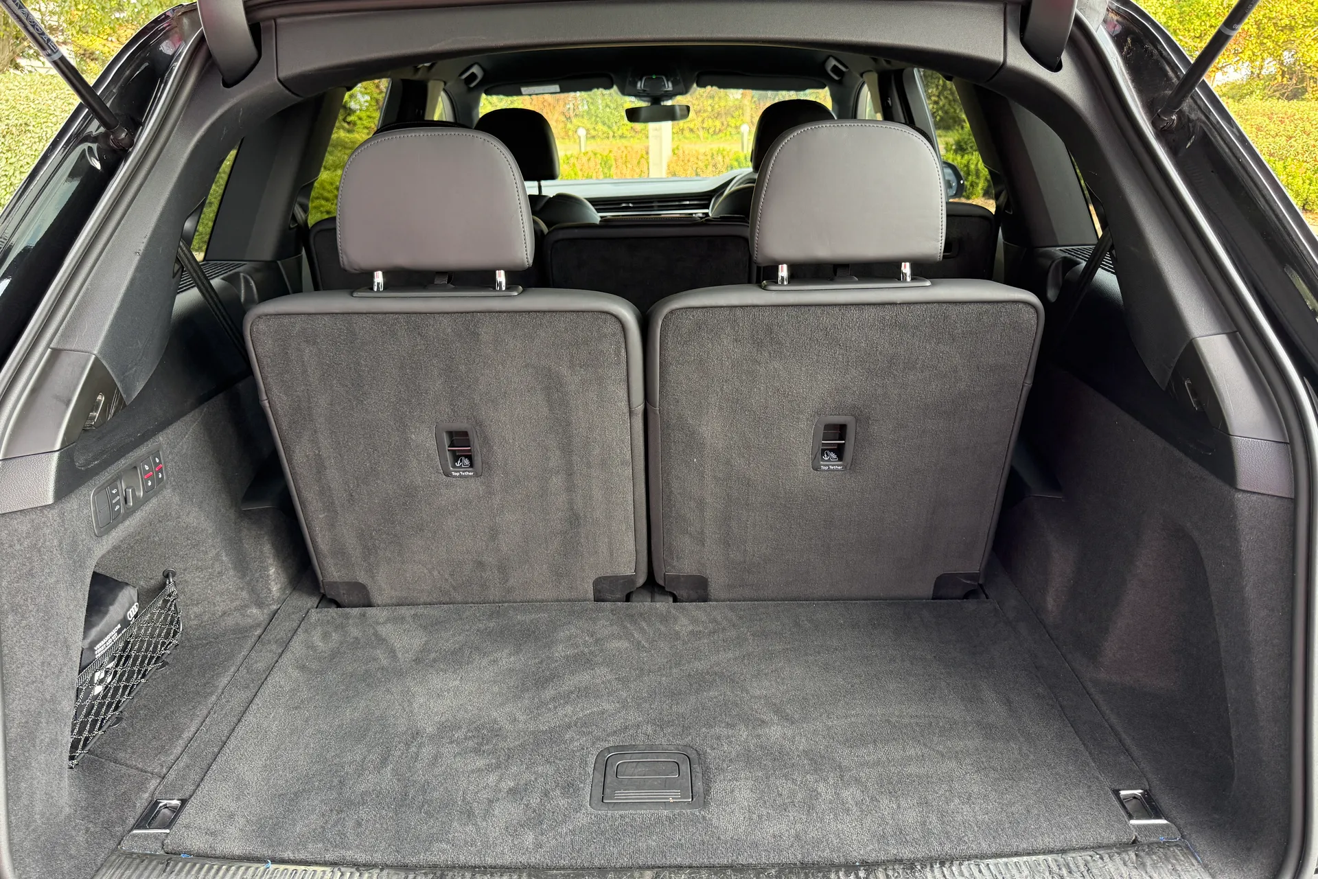 Audi Q7 thumbnail image number 18
