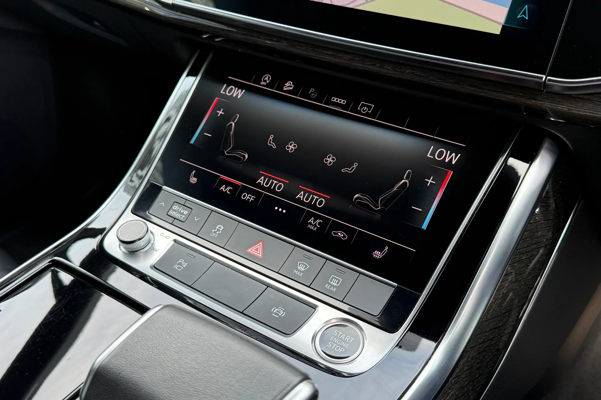 Audi Q7 thumbnail image number 17