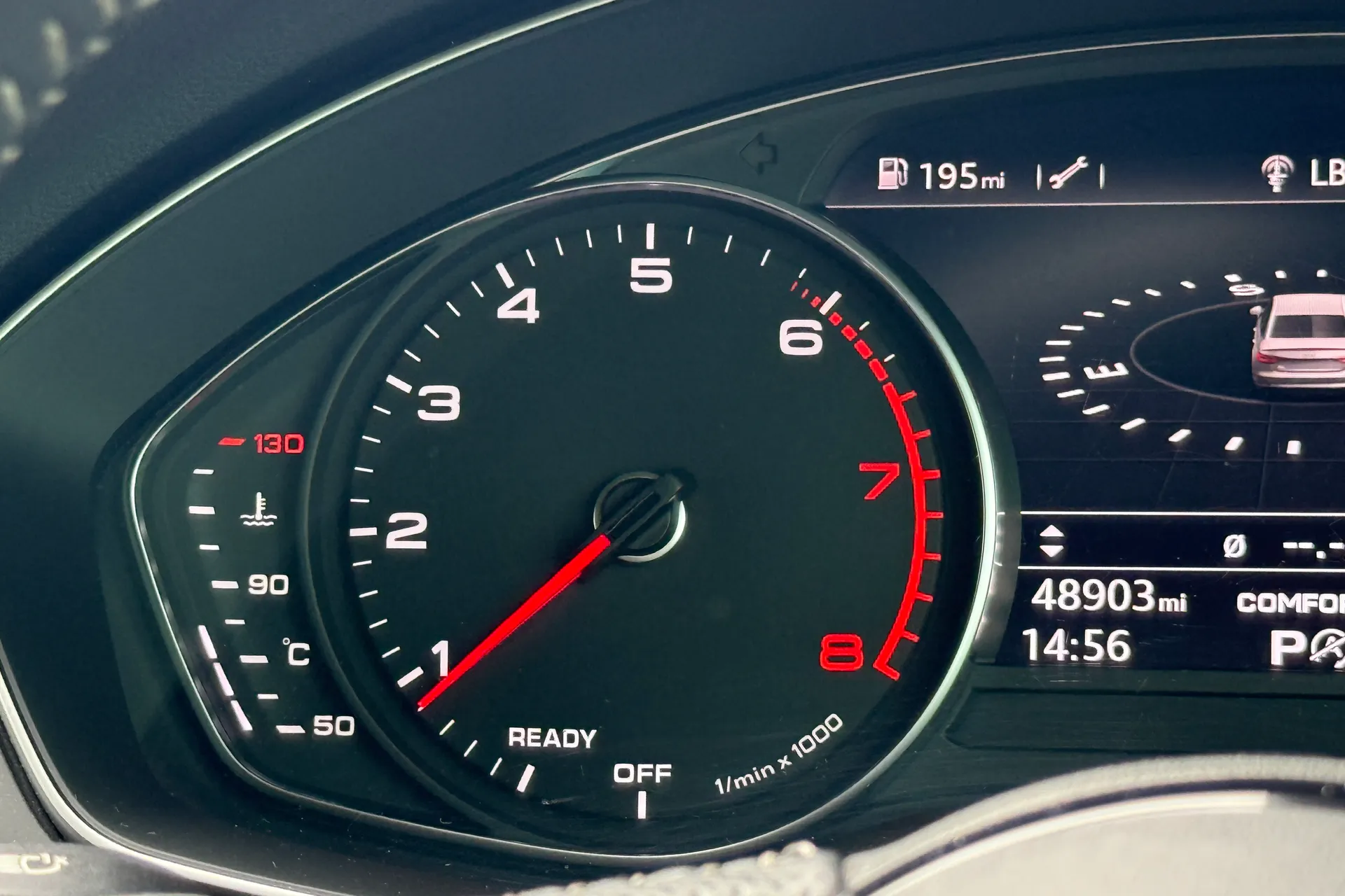 Audi A4 thumbnail image number 9