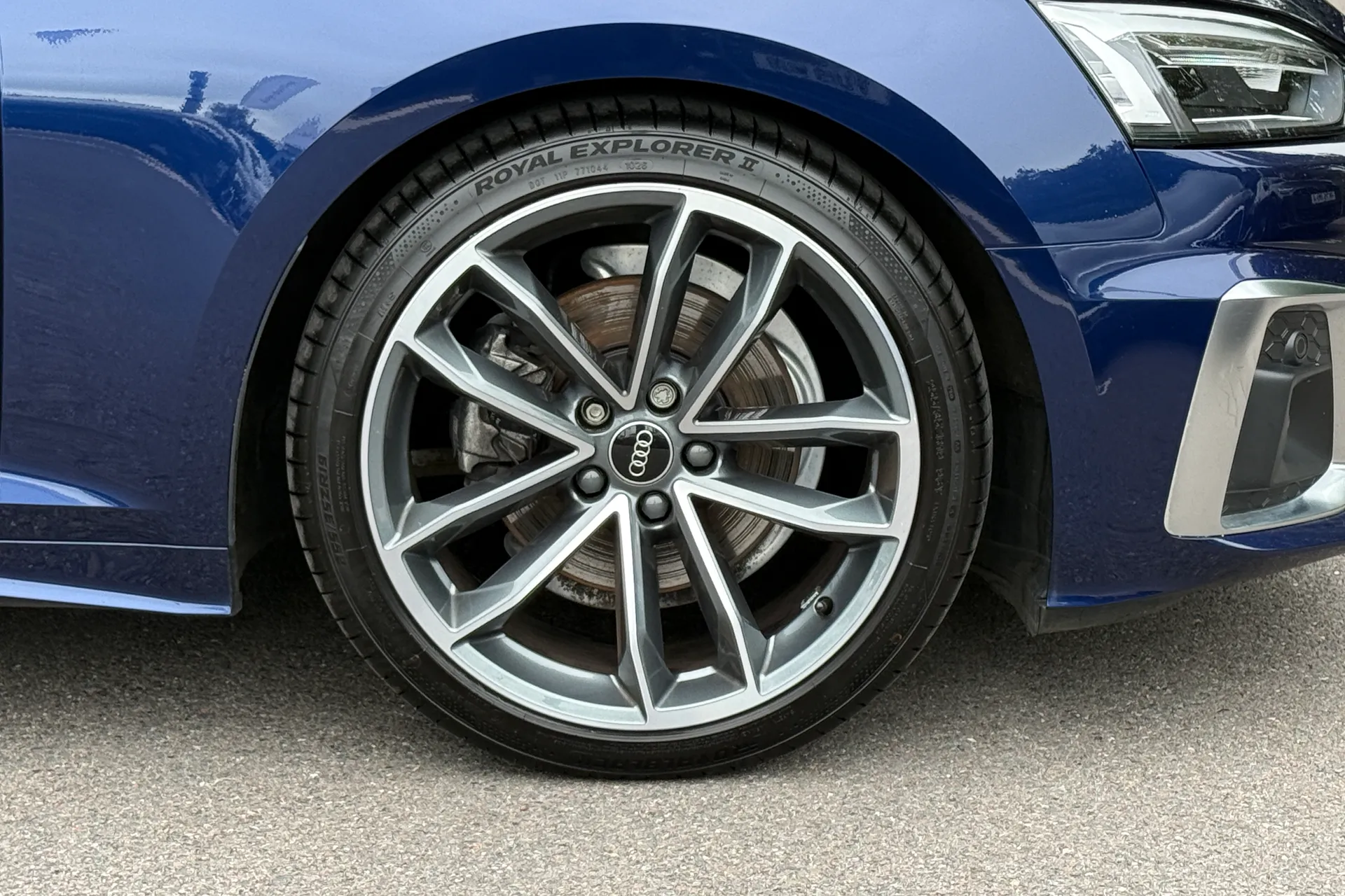 Audi A5 thumbnail image number 35