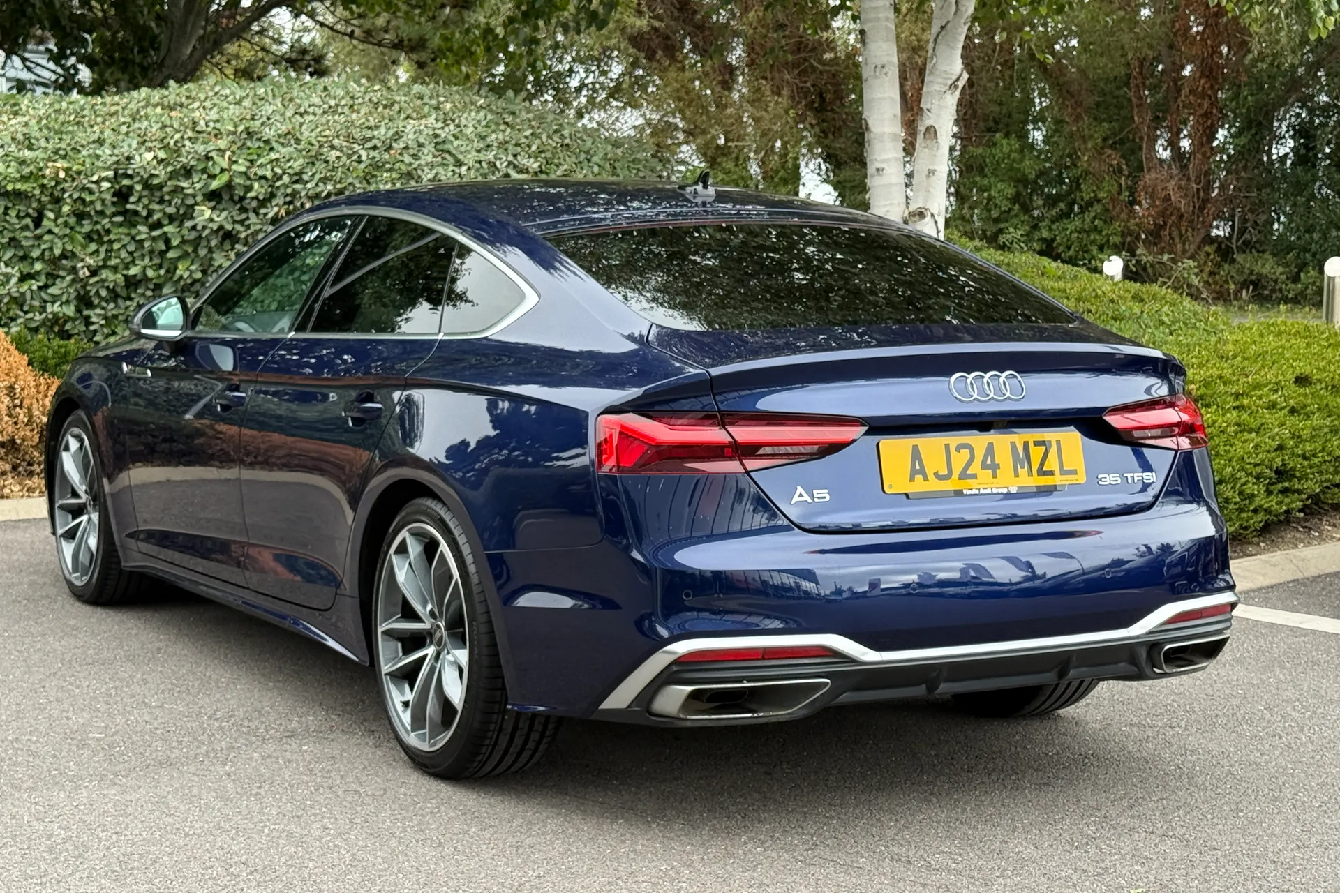 Audi A5 thumbnail image number 10