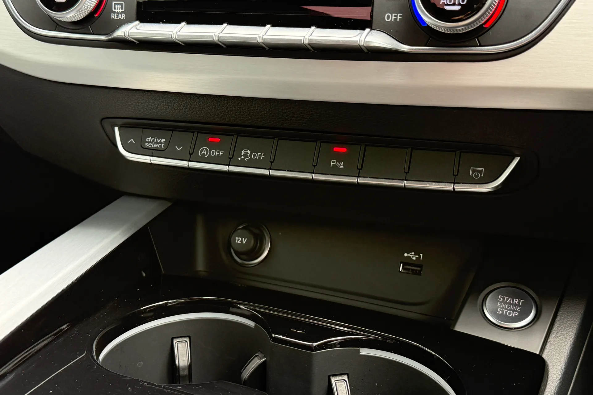 Audi A5 thumbnail image number 31