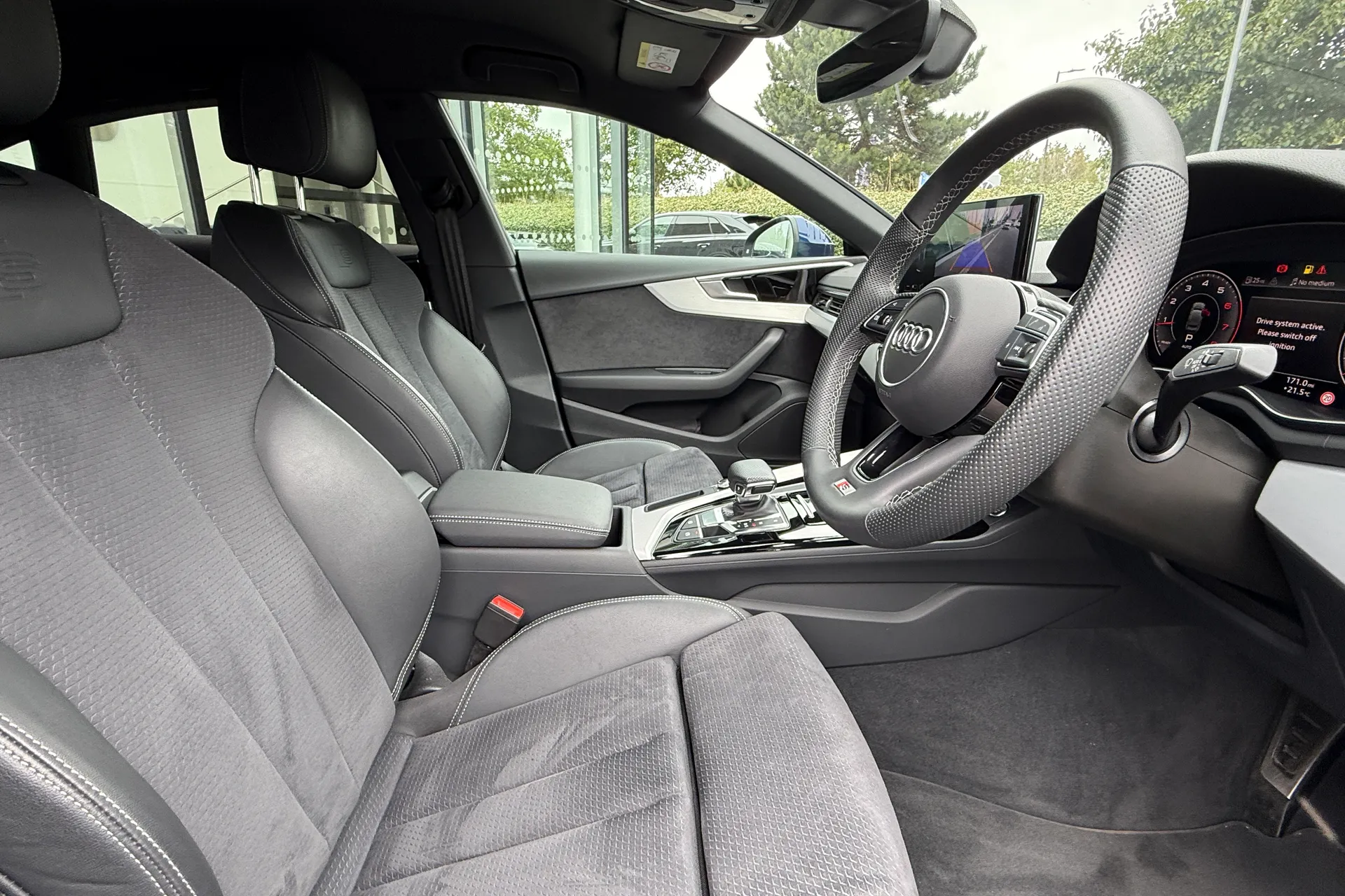 Audi A5 thumbnail image number 26