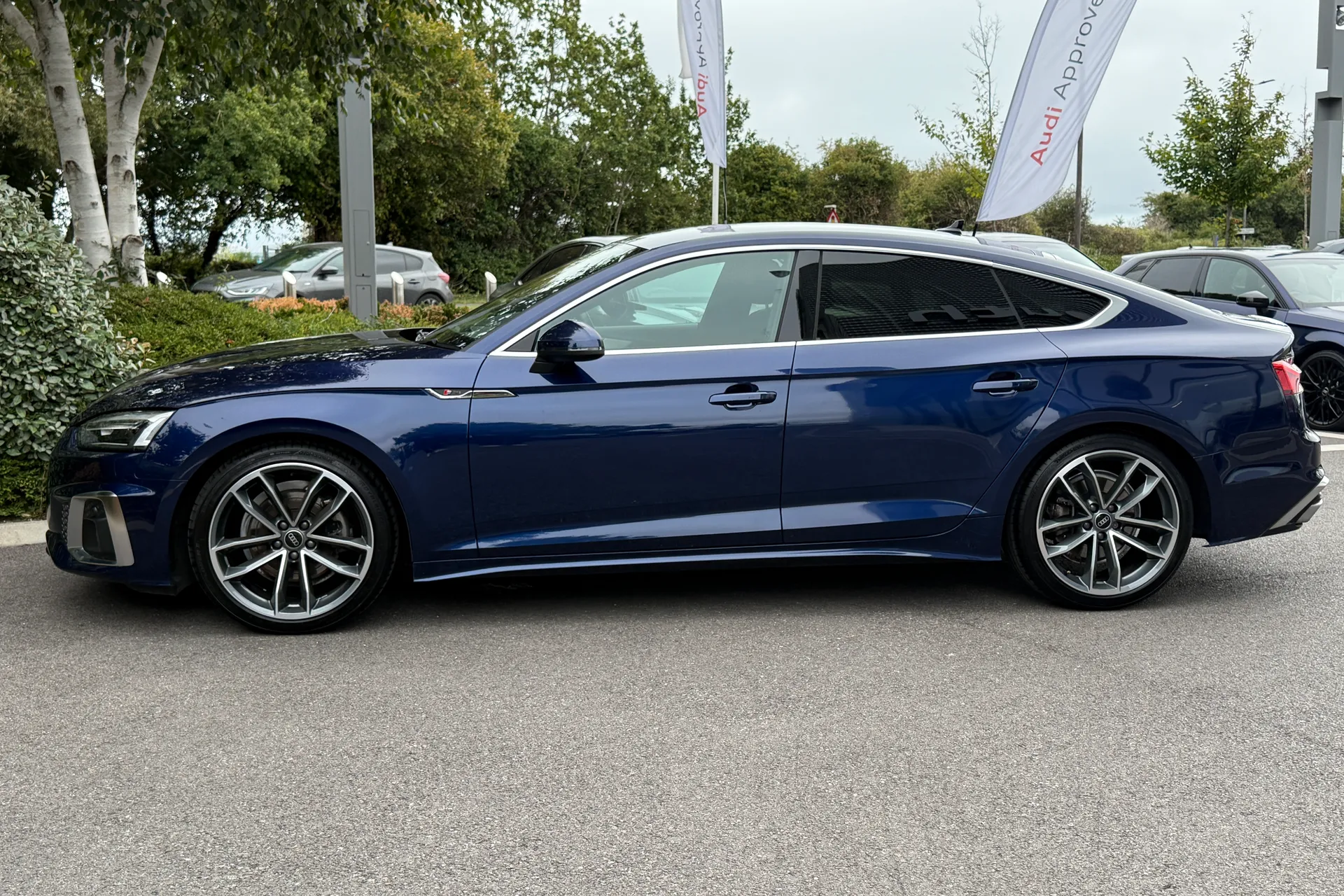 Audi A5 thumbnail image number 24