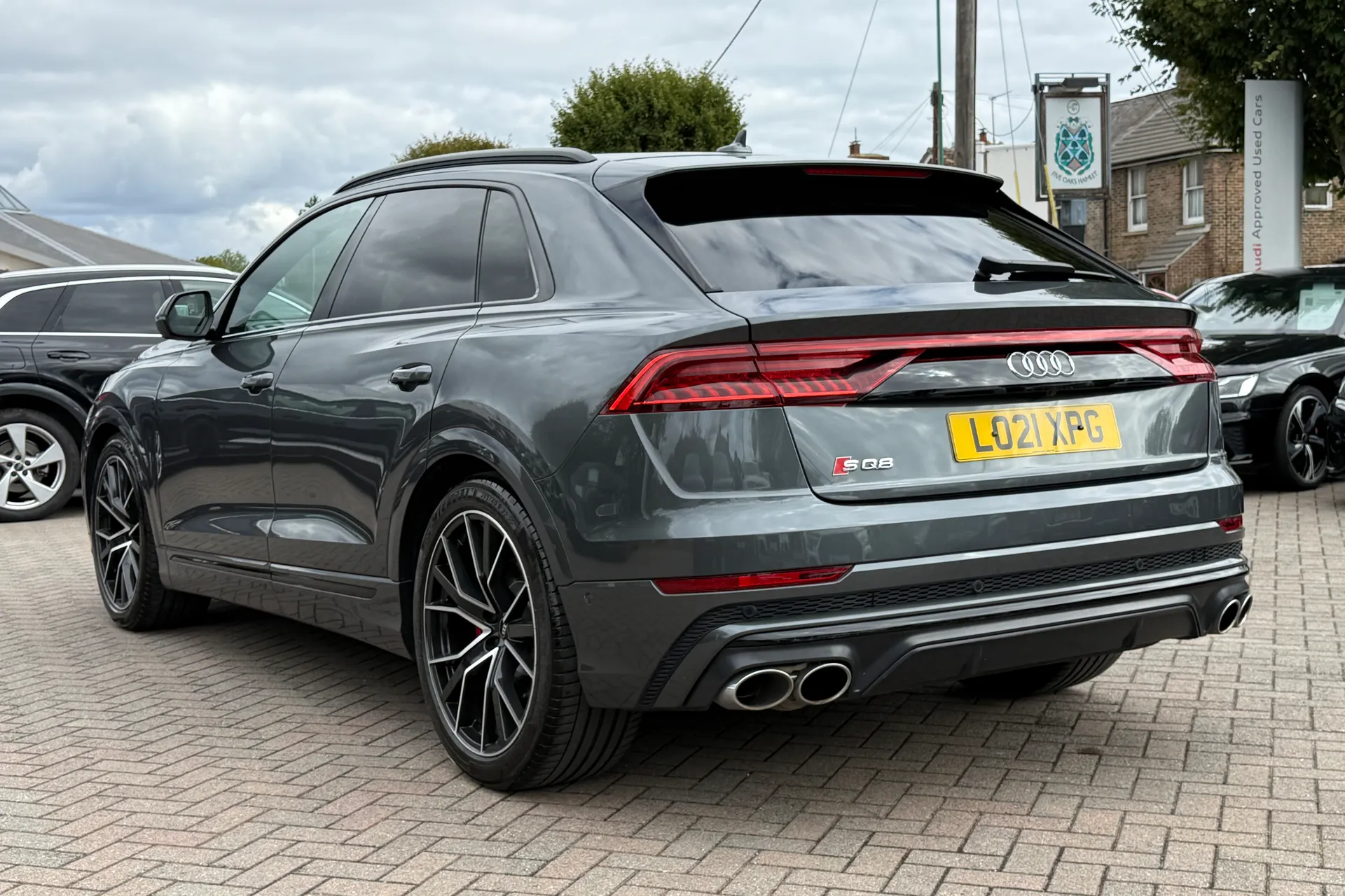 Audi Q8 thumbnail image number 45