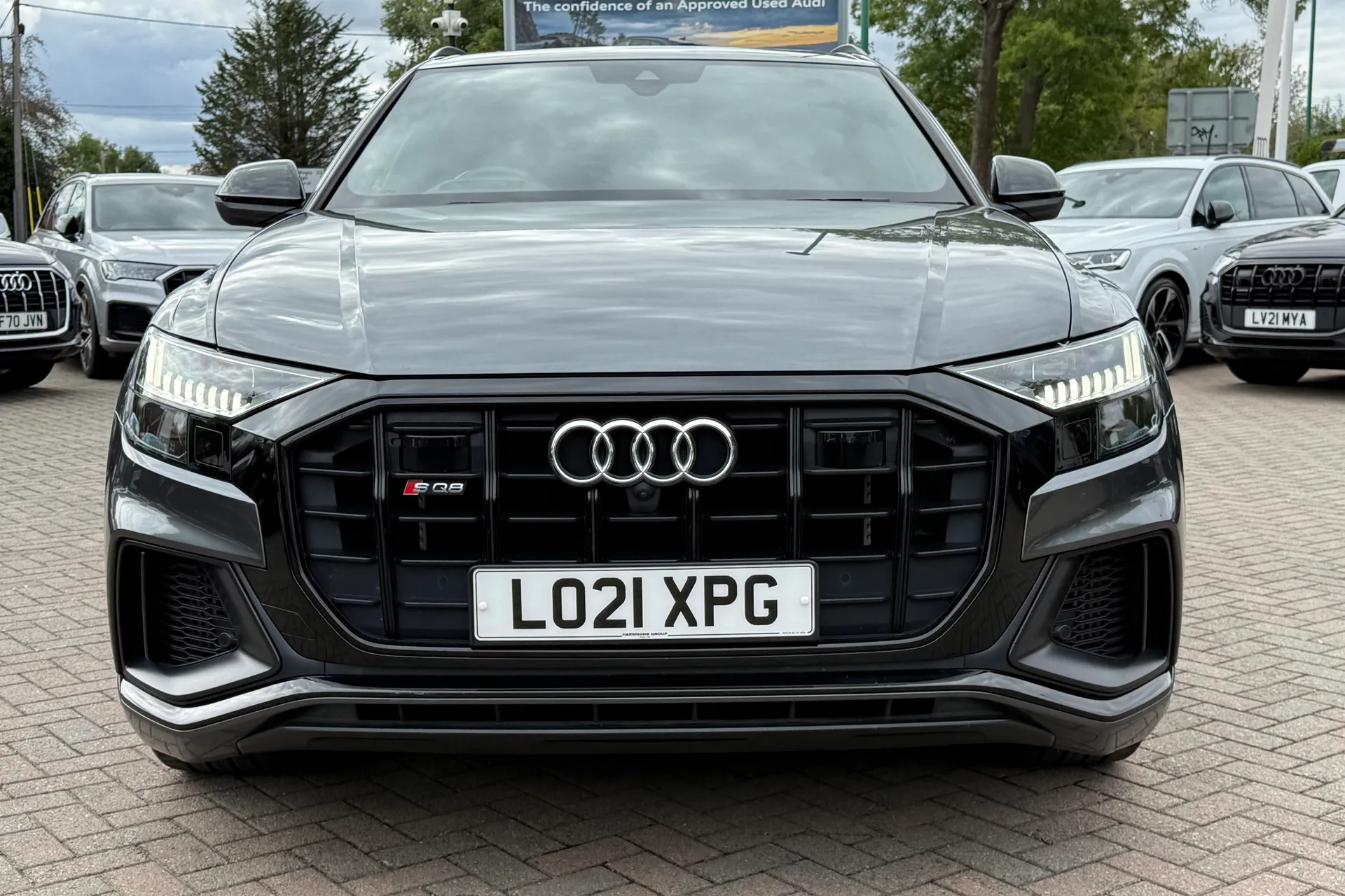 Audi Q8 thumbnail image number 33