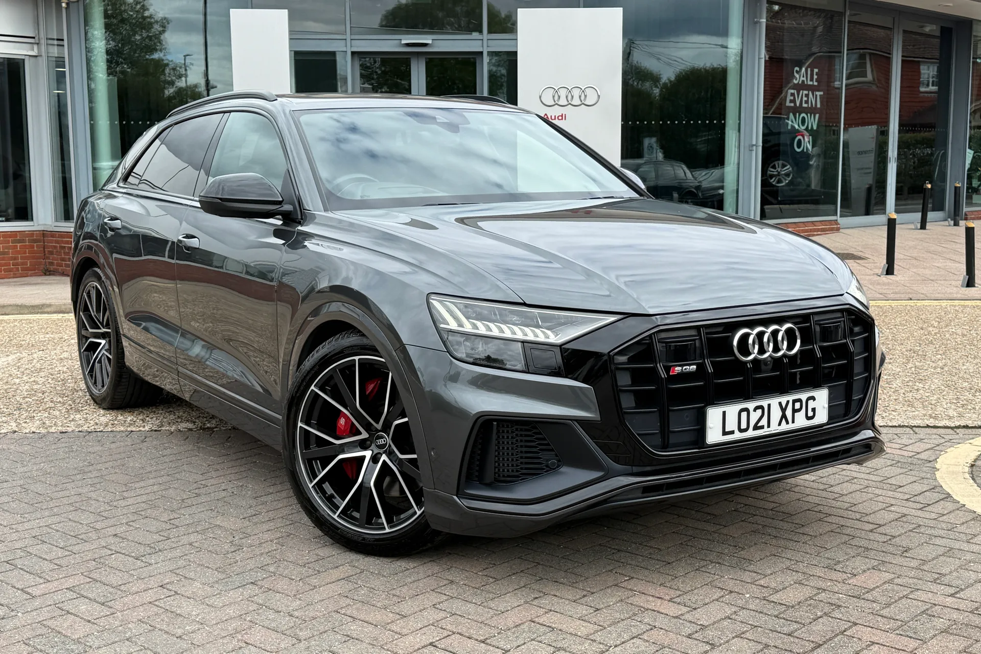 Audi Q8 thumbnail image number 32