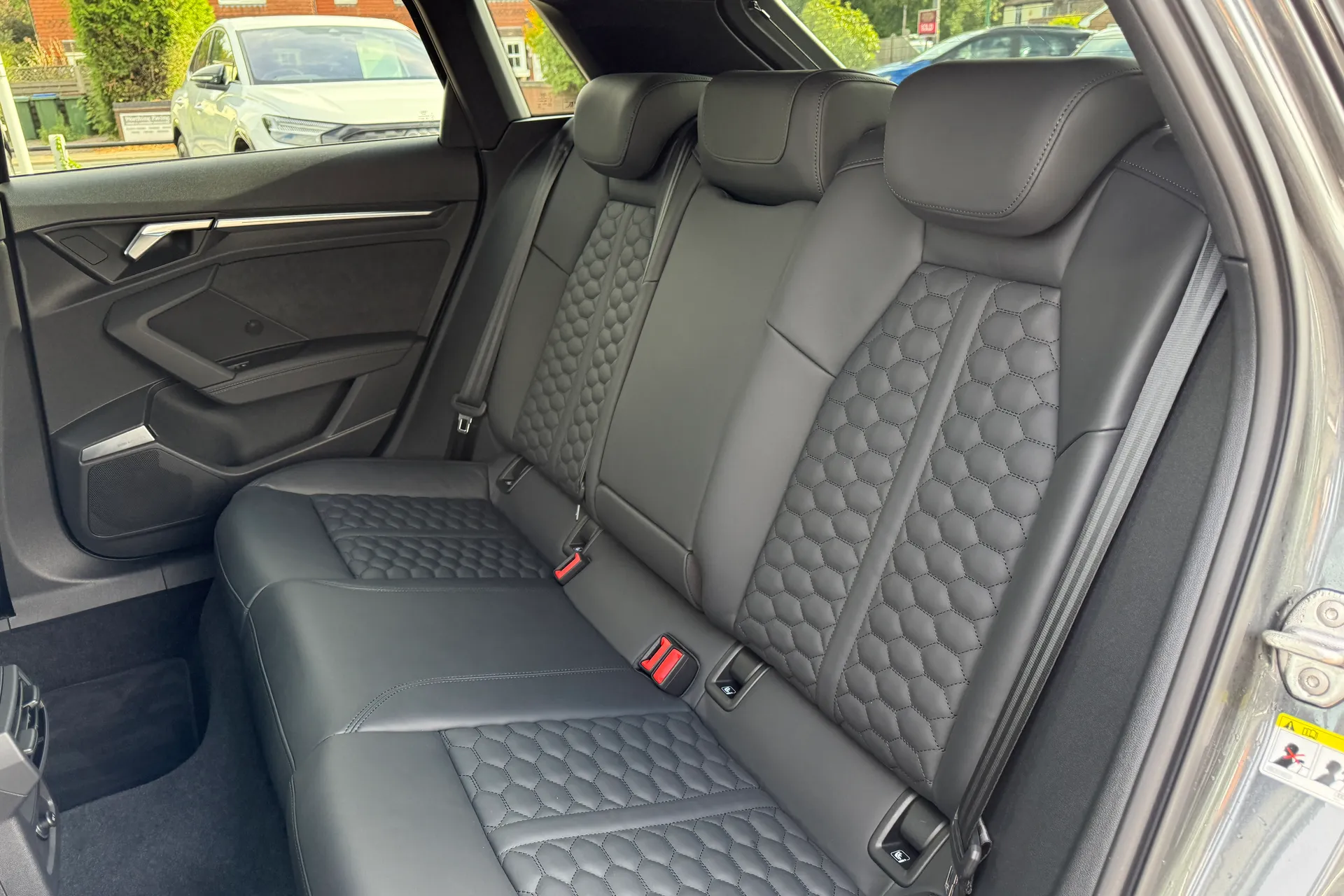 Audi RS3 thumbnail image number 46