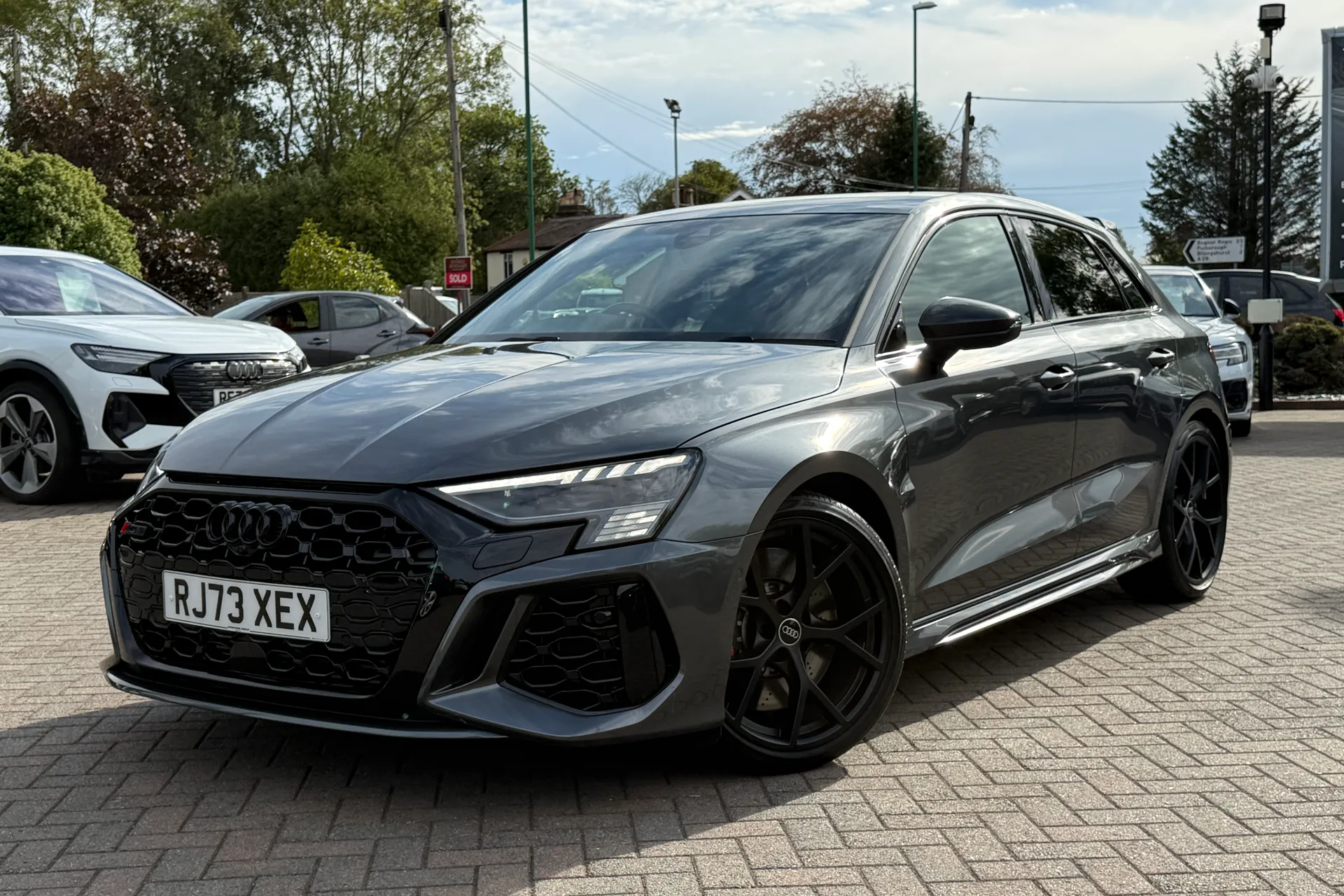Audi RS3 thumbnail image number 30