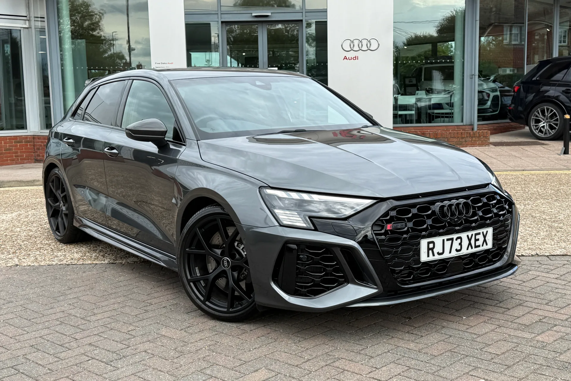 Audi RS3 thumbnail image number 28