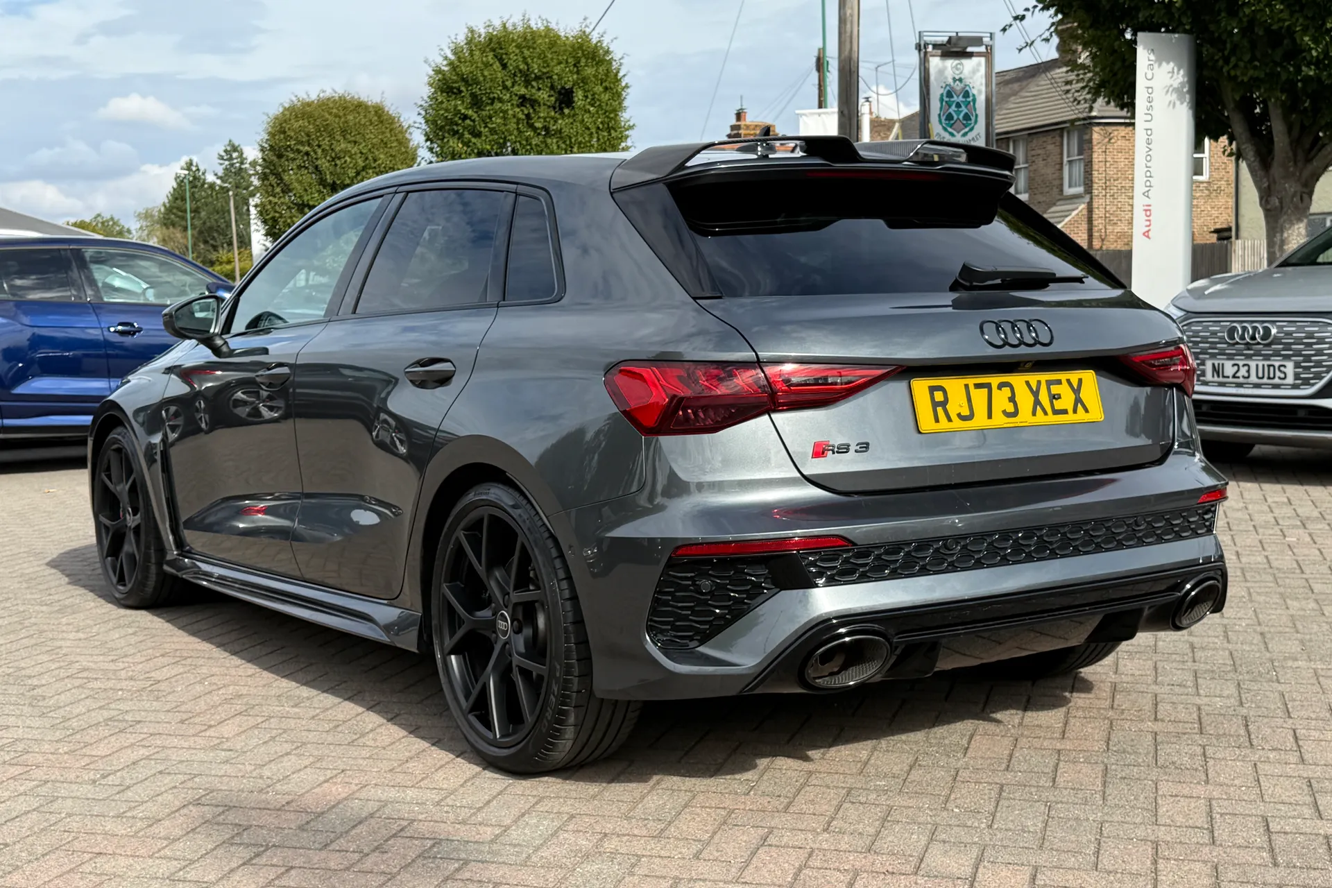 Audi RS3 thumbnail image number 38