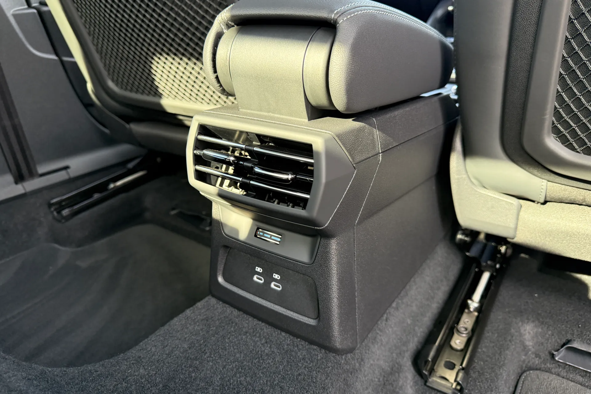 Audi A3 thumbnail image number 60