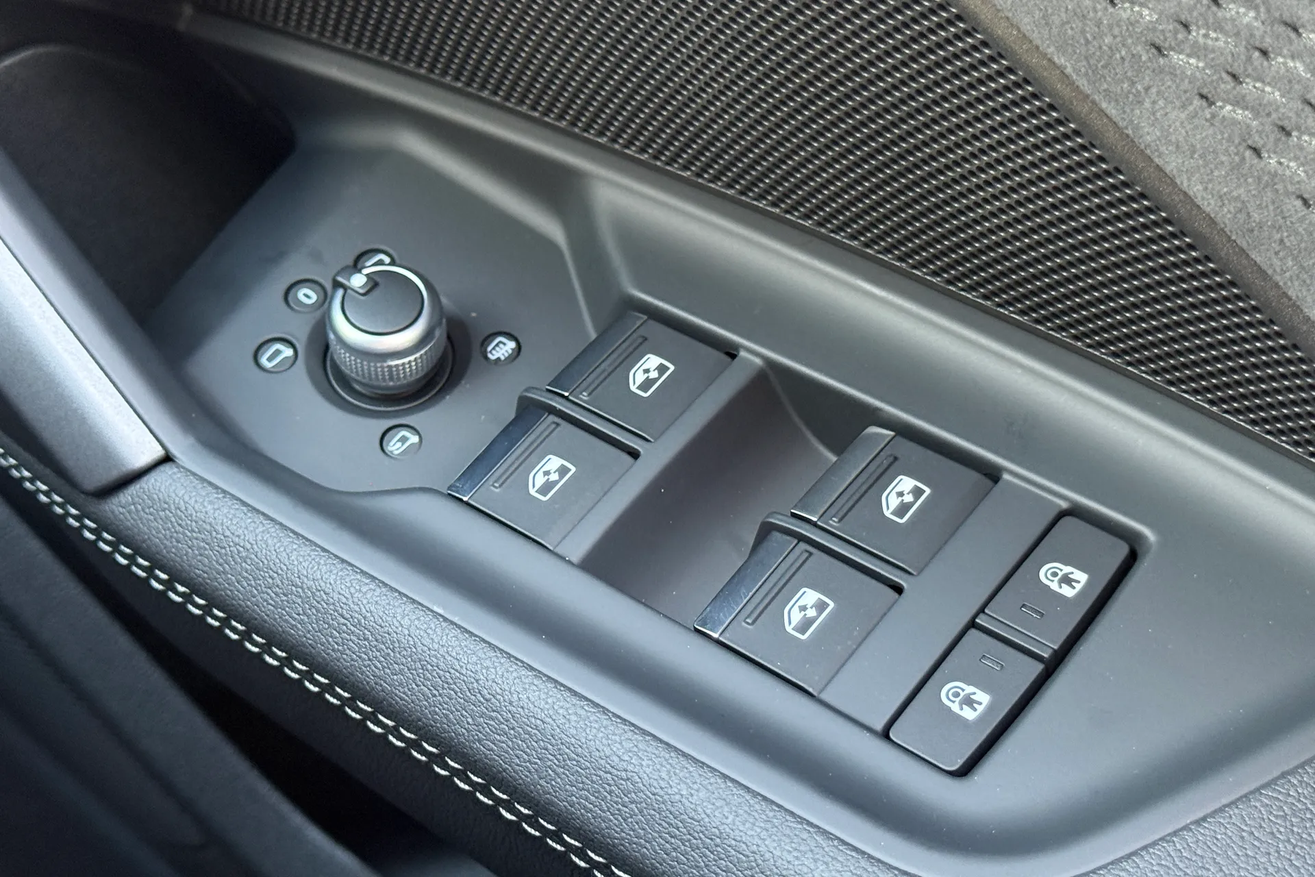 Audi A3 thumbnail image number 28
