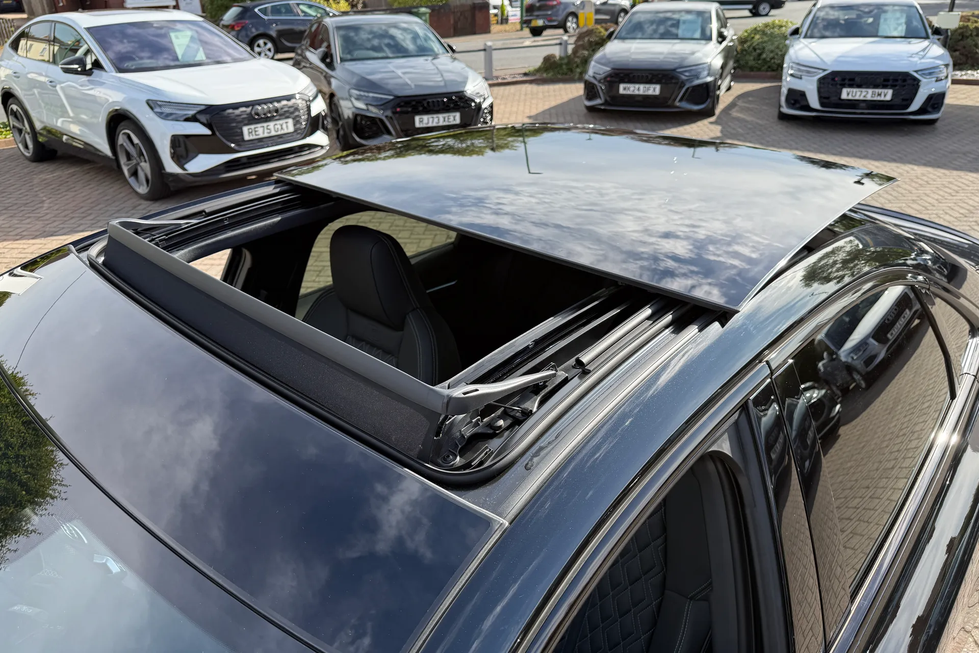 Audi A3 thumbnail image number 8