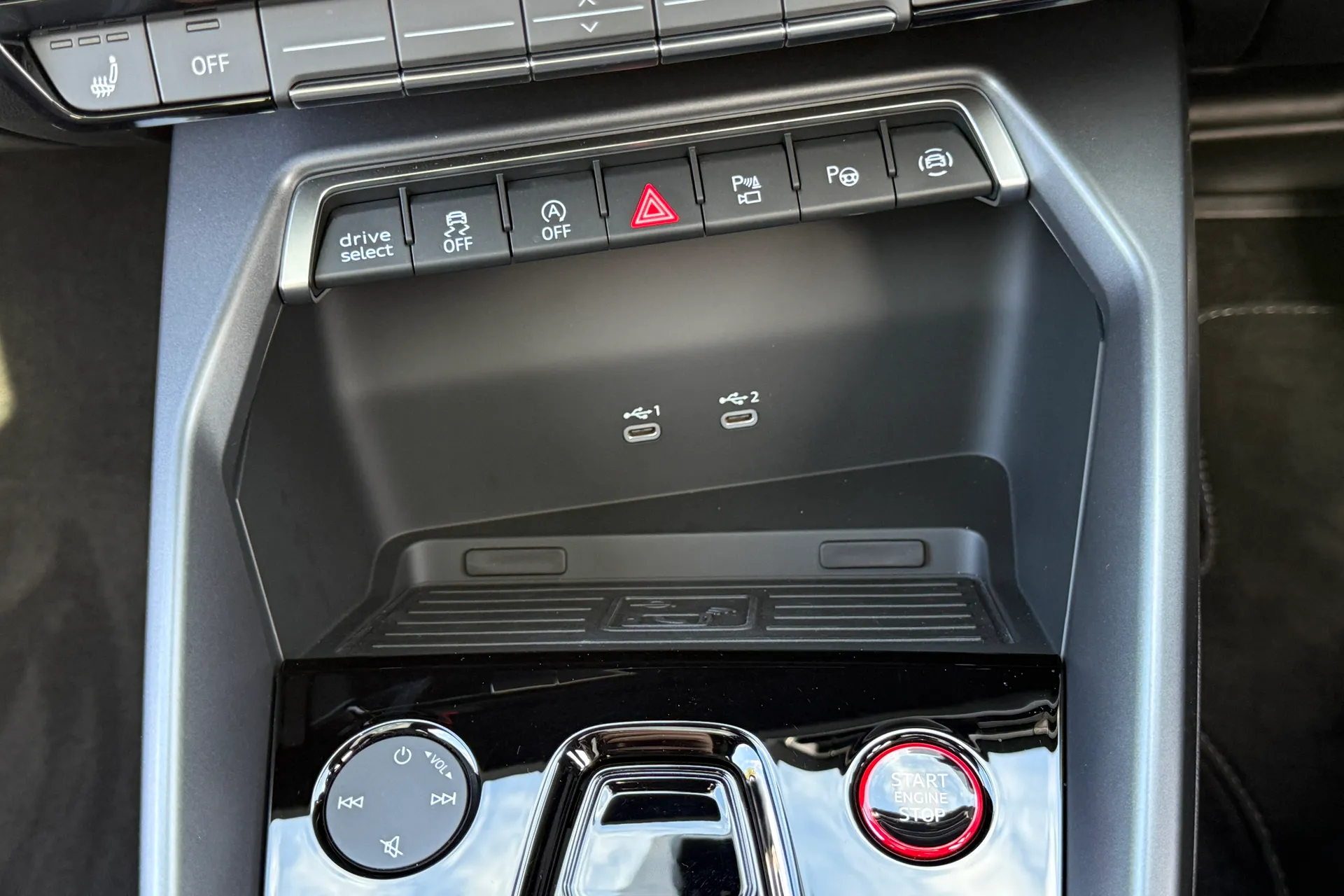 Audi A3 thumbnail image number 22