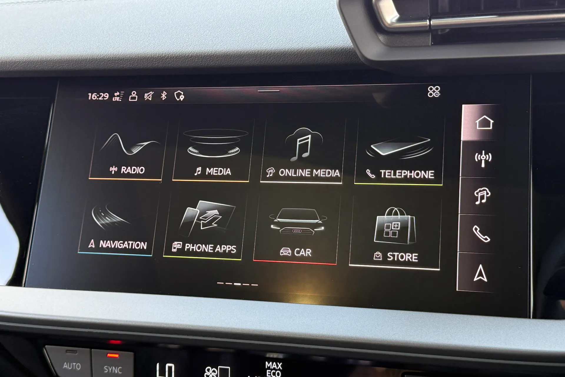 Audi A3 thumbnail image number 19