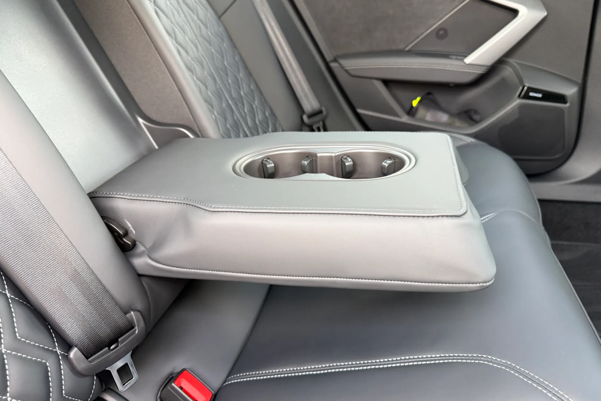 Audi A3 thumbnail image number 57