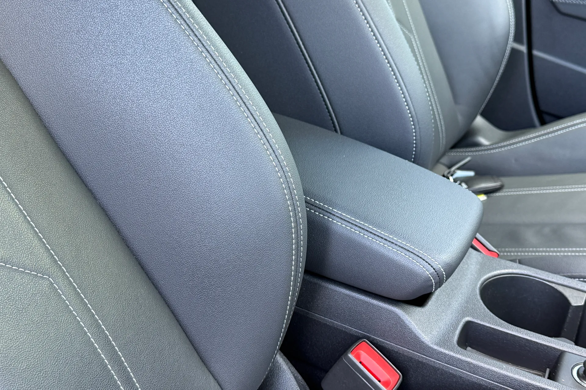 Audi A3 thumbnail image number 21