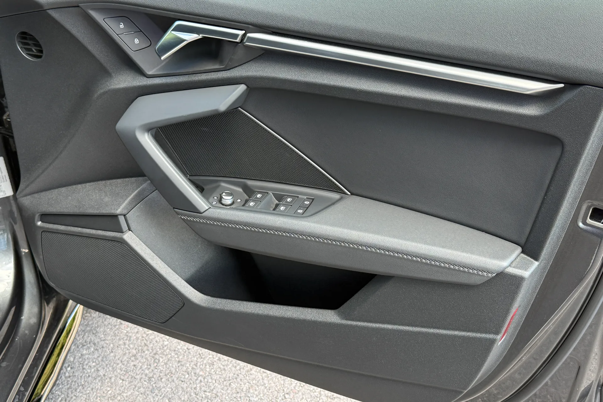 Audi A3 thumbnail image number 24