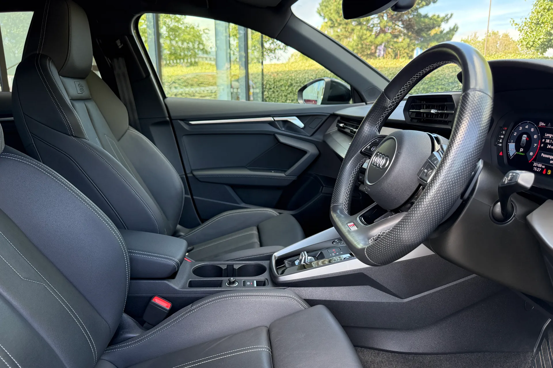 Audi A3 thumbnail image number 15
