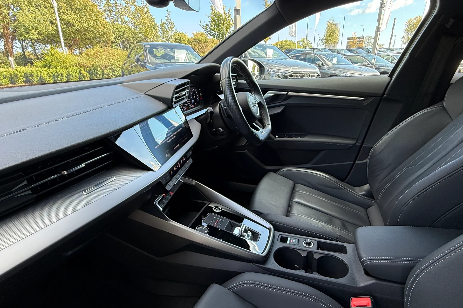 Audi A3 thumbnail image number 36
