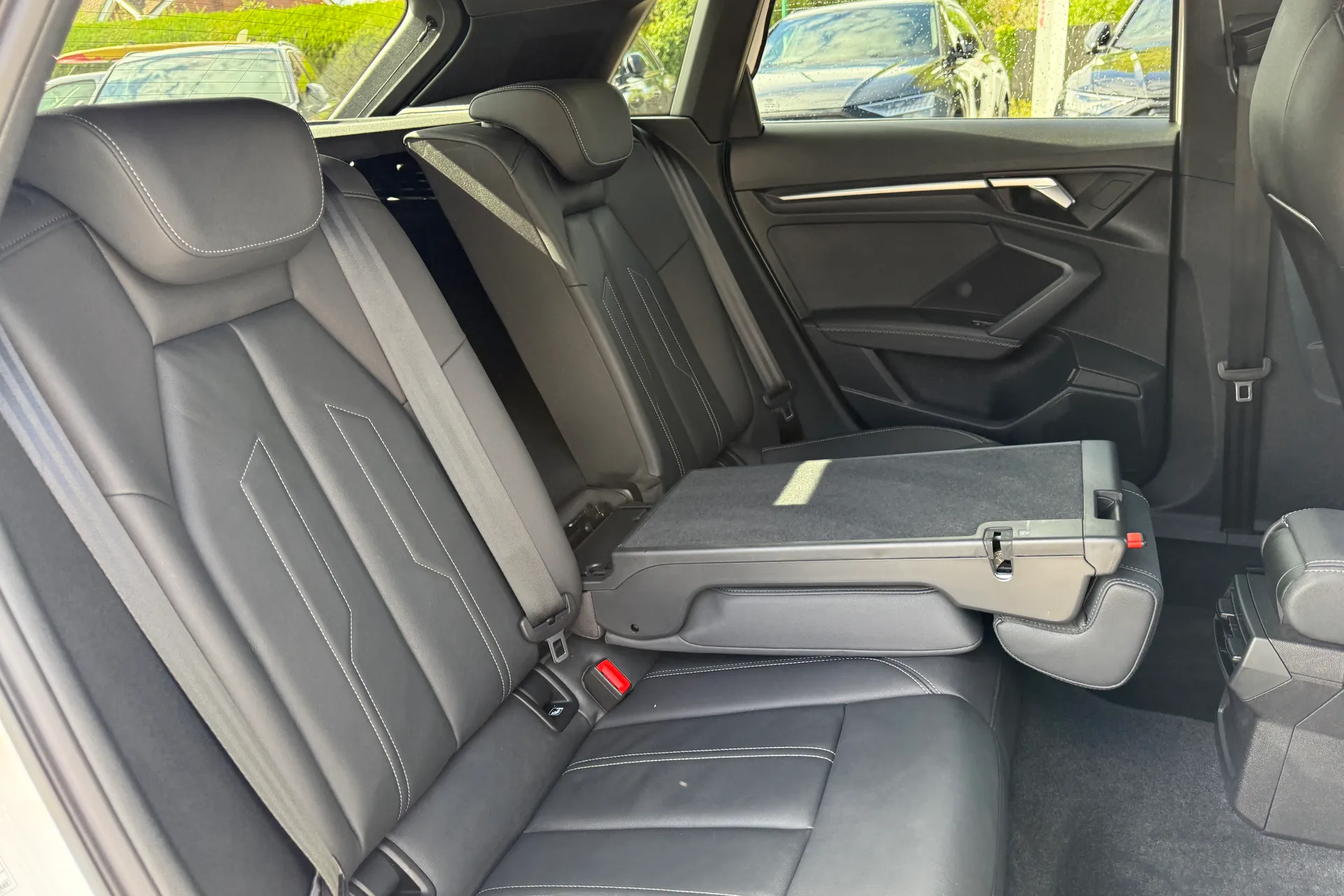 Audi A3 thumbnail image number 44