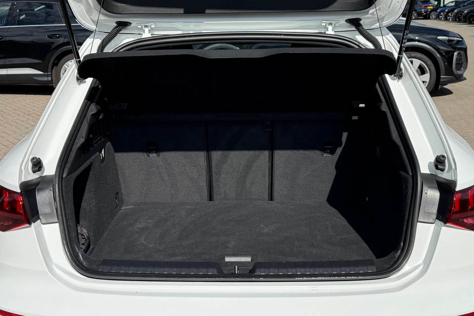 Audi A3 thumbnail image number 34