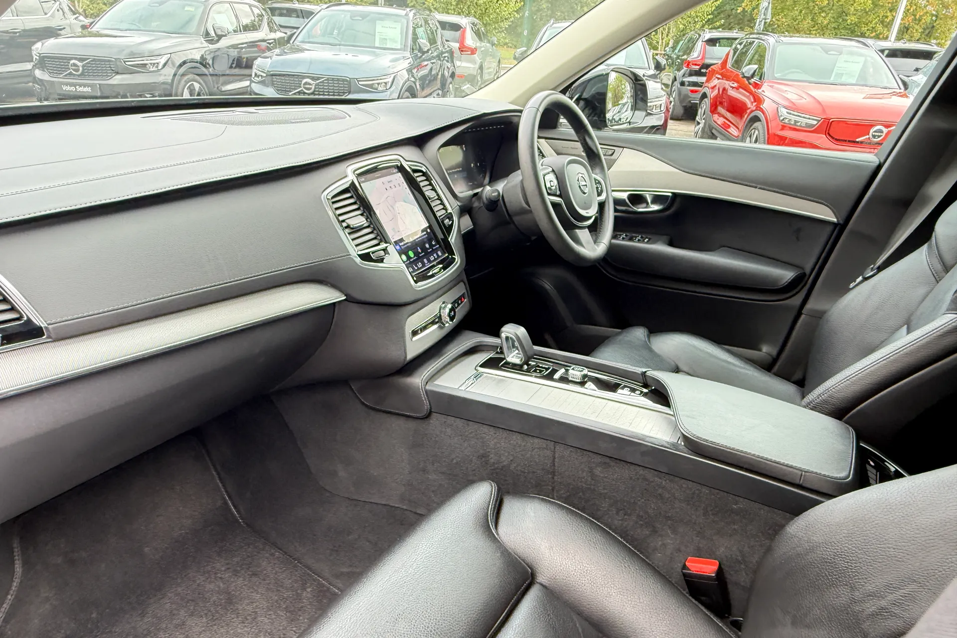 Volvo XC90 thumbnail image number 30