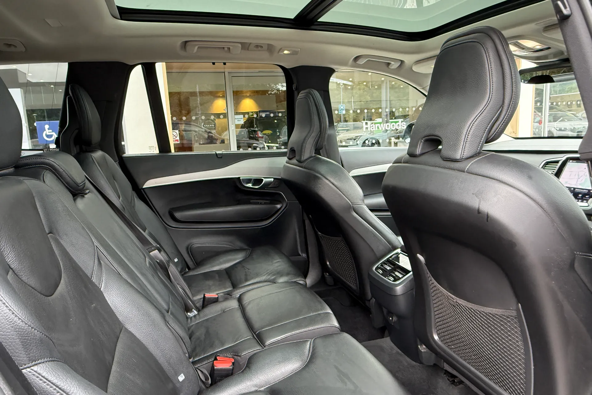 Volvo XC90 thumbnail image number 26