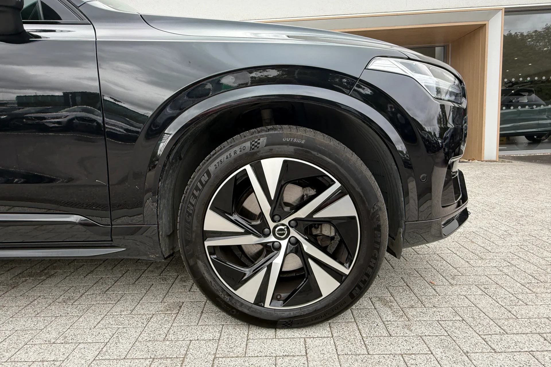 Volvo XC90 thumbnail image number 18