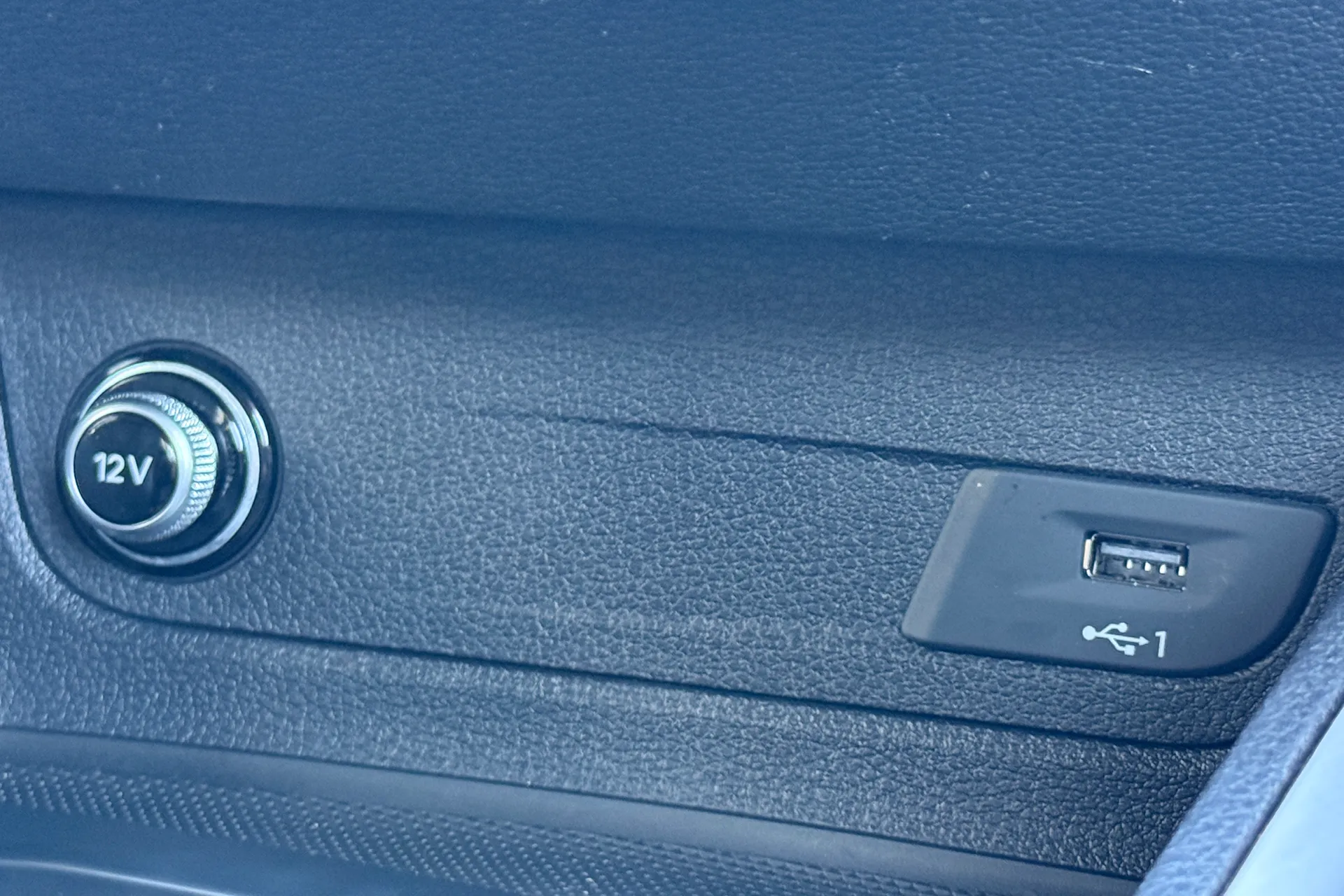 Audi Q2 thumbnail image number 46