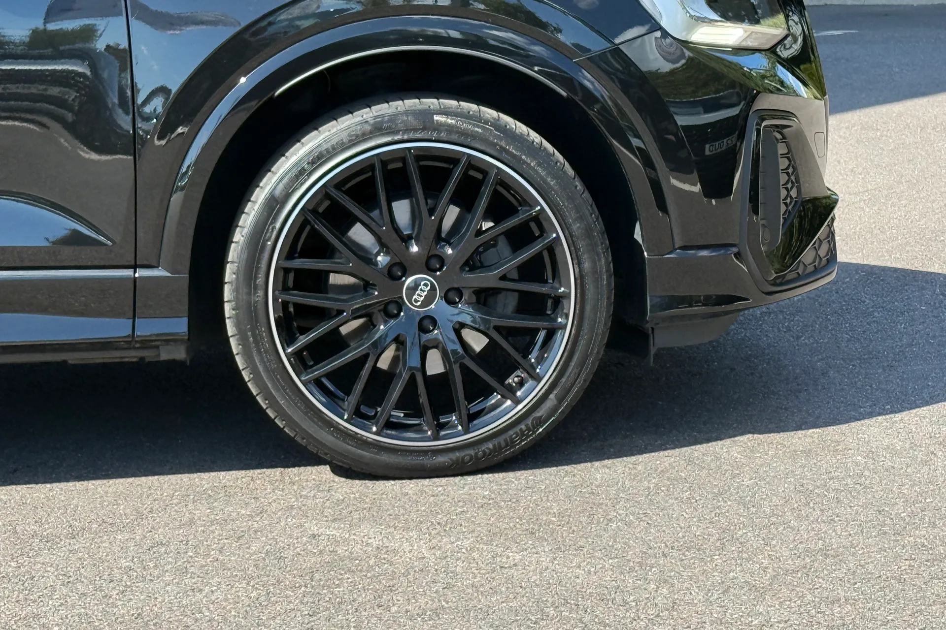 Audi Q2 thumbnail image number 15