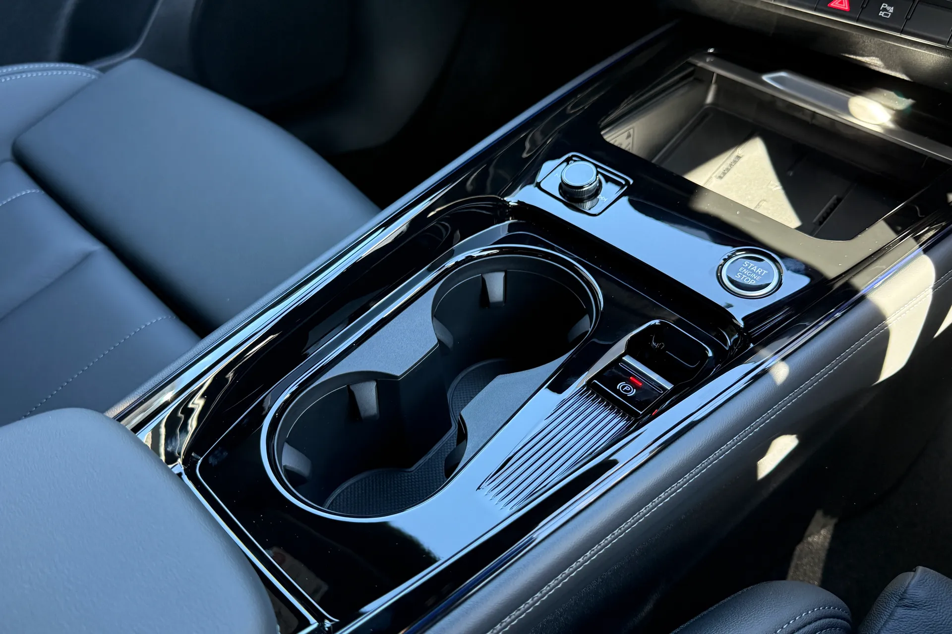 Audi Q3 thumbnail image number 27