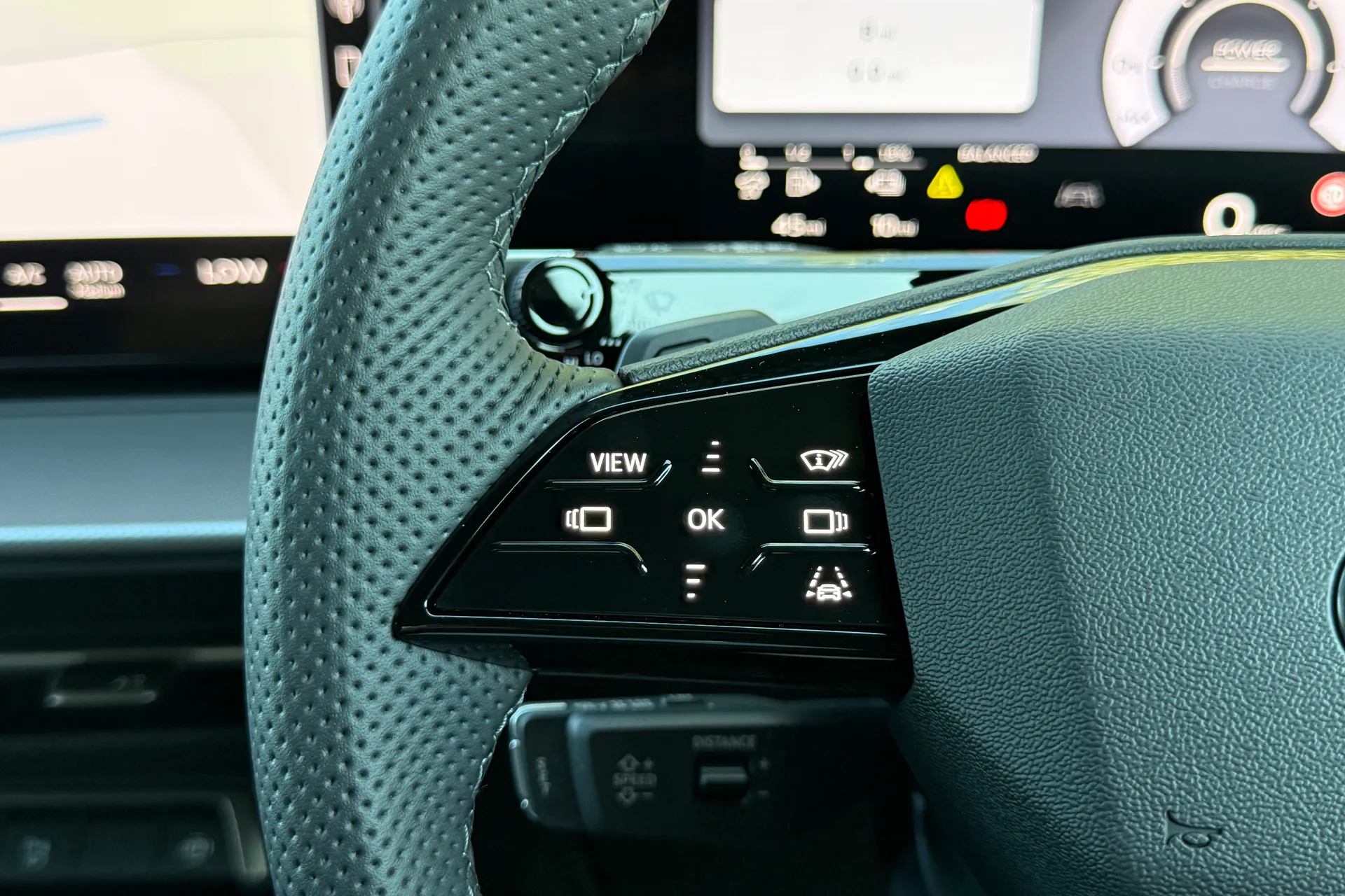 Audi Q3 thumbnail image number 54