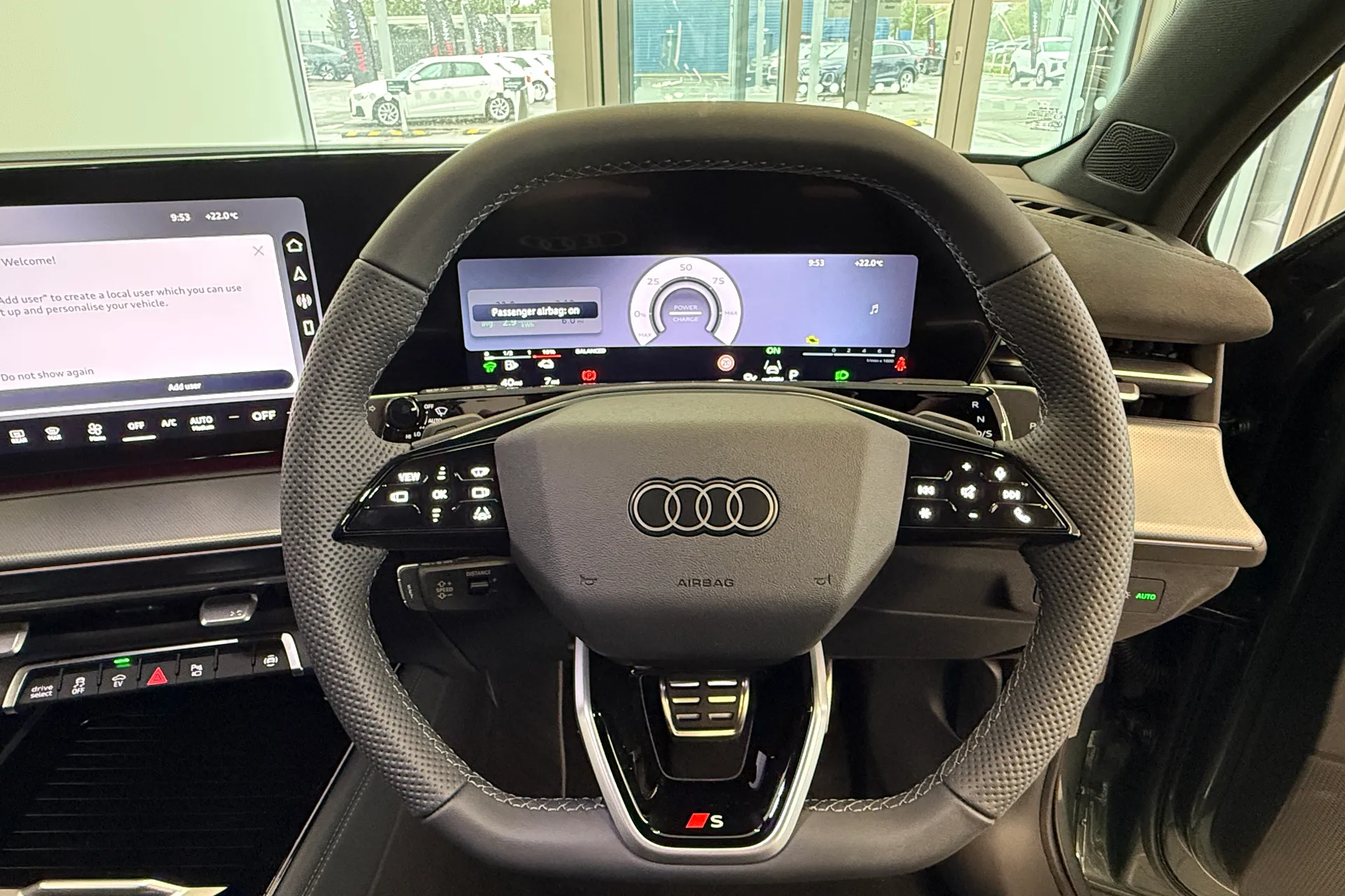 Audi Q3 thumbnail image number 25