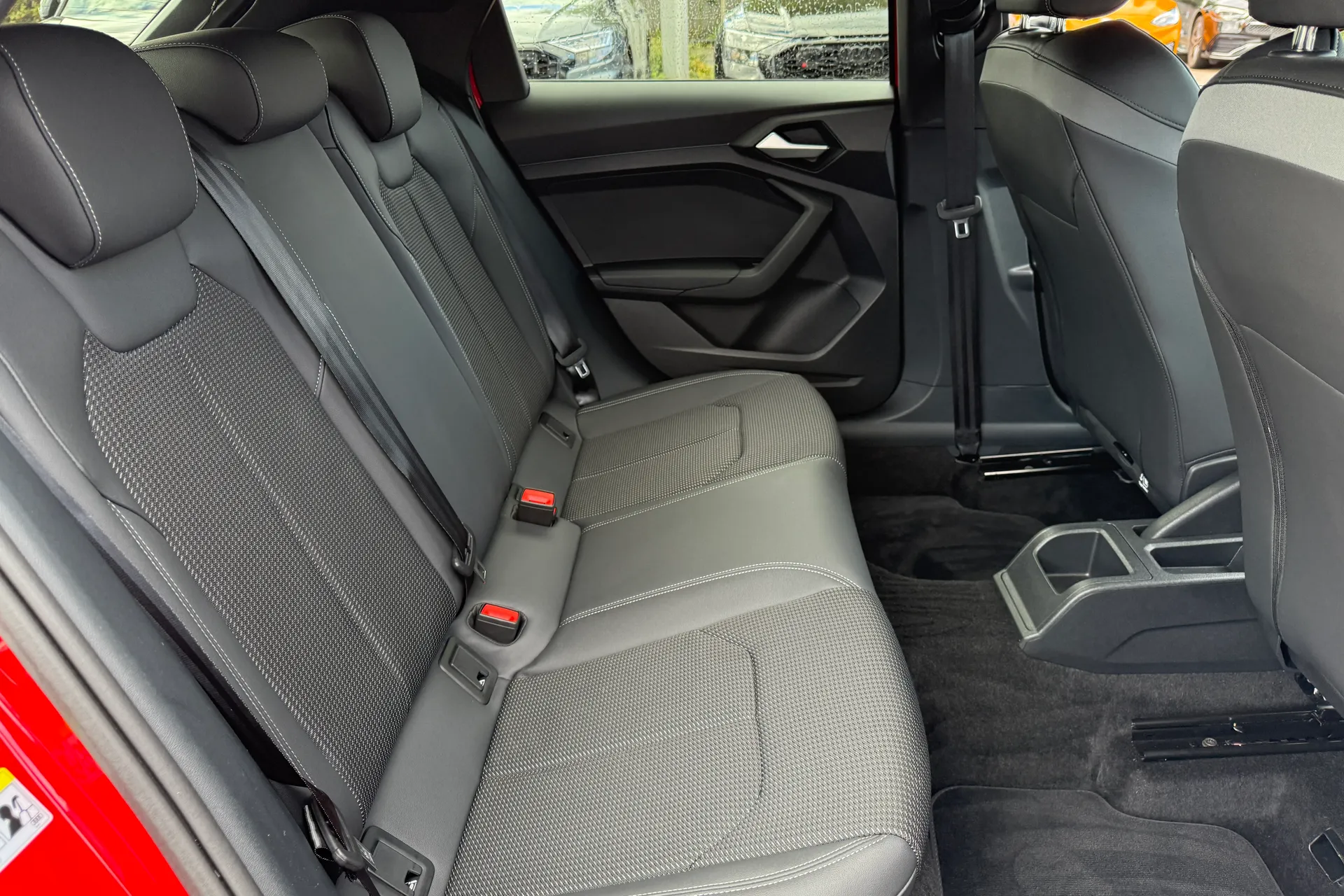 Audi A1 thumbnail image number 42