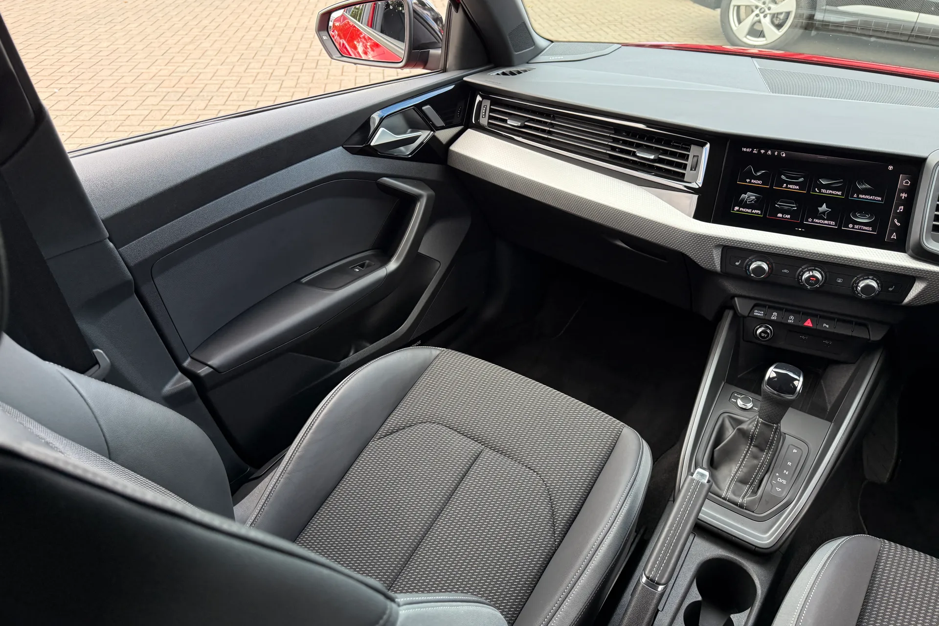Audi A1 thumbnail image number 37