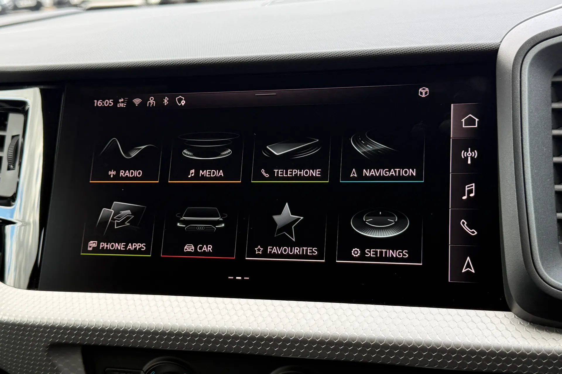 Audi A1 thumbnail image number 13