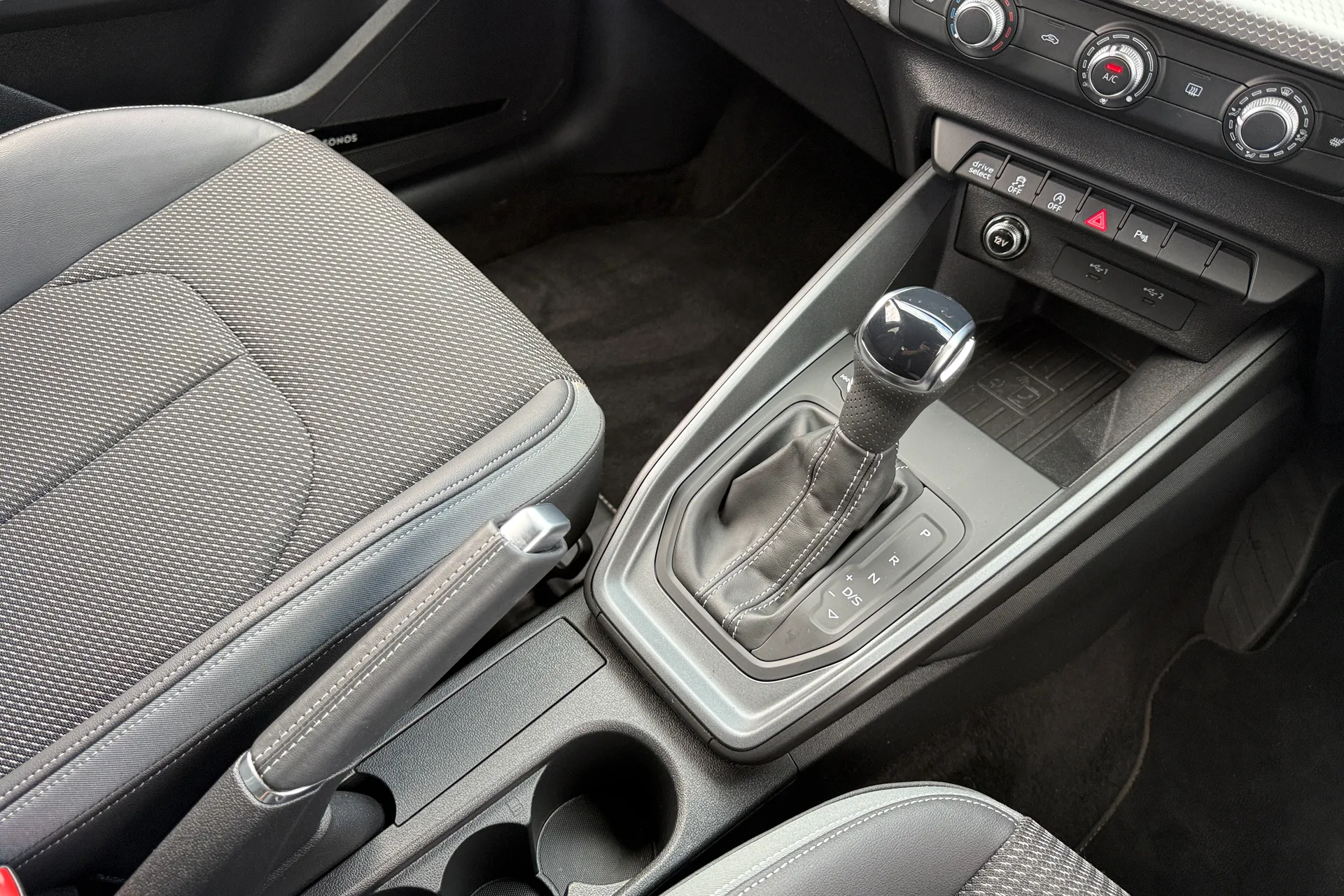 Audi A1 thumbnail image number 38