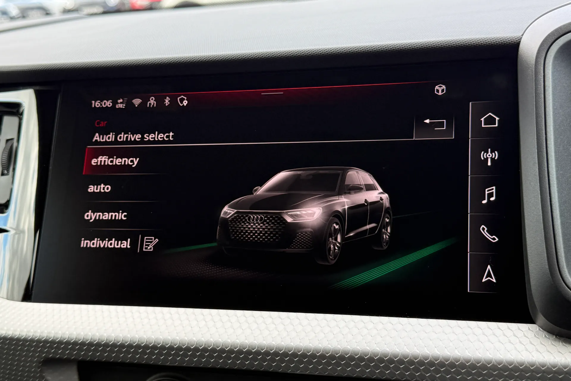 Audi A1 thumbnail image number 11