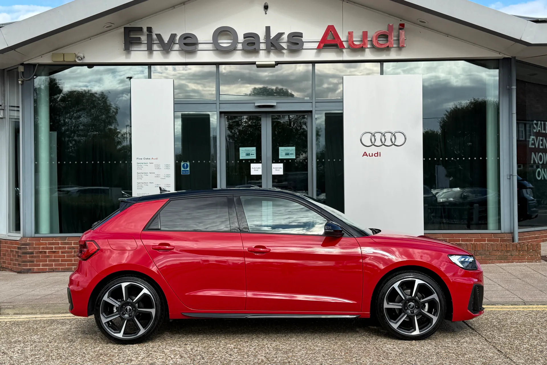 Audi A1 thumbnail image number 2