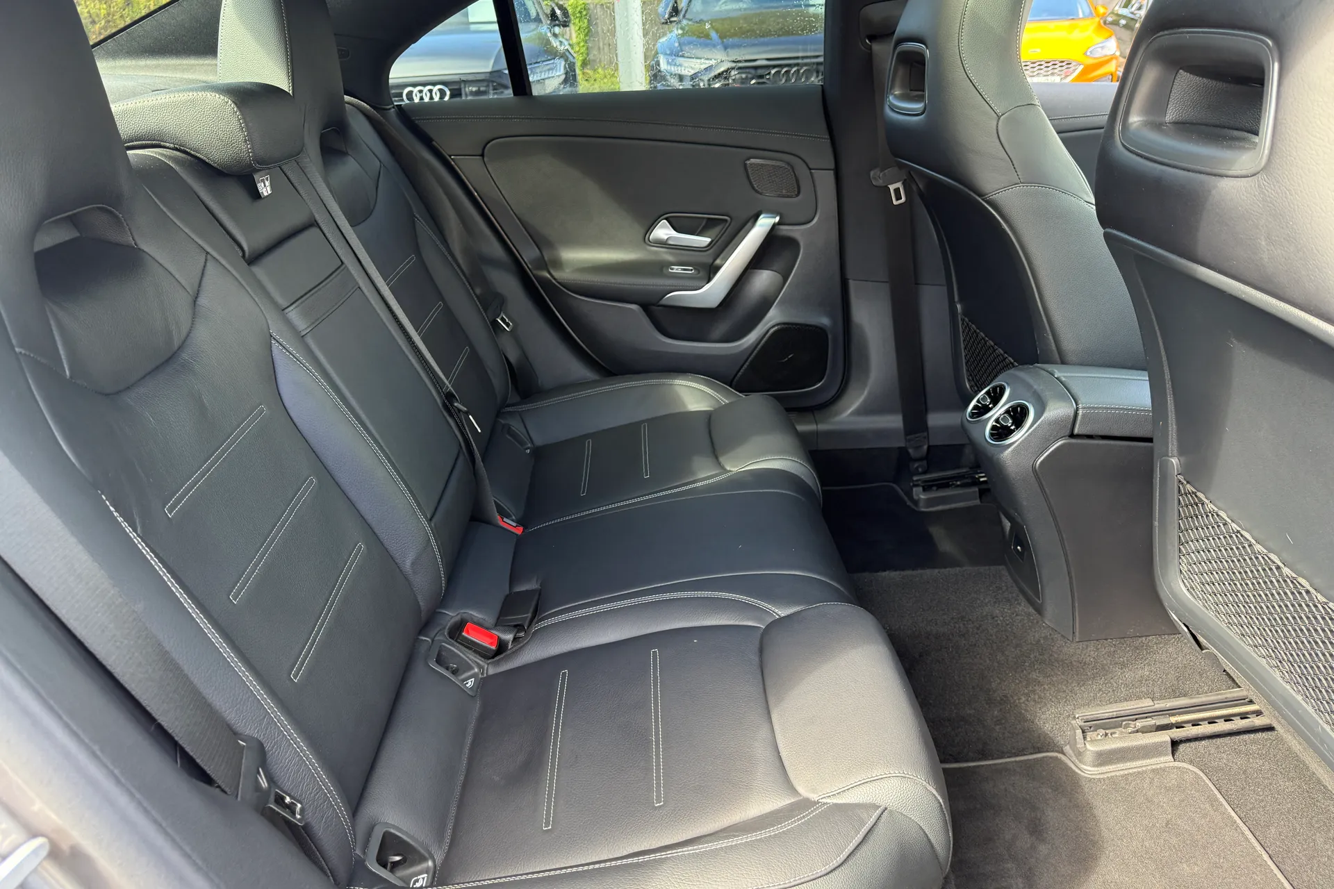 MERCEDES-BENZ CLA thumbnail image number 43
