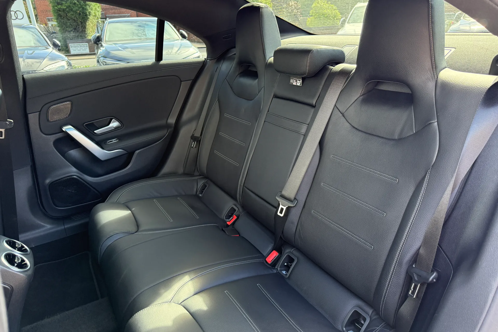 MERCEDES-BENZ CLA thumbnail image number 41