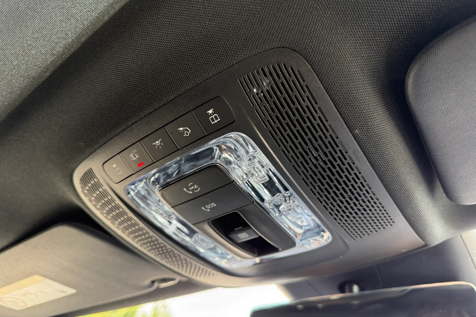 MERCEDES-BENZ CLA thumbnail image number 18