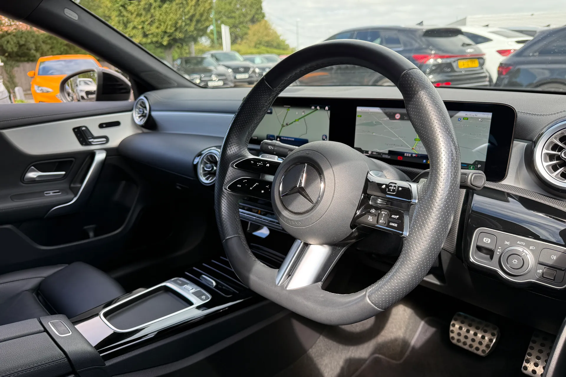 MERCEDES-BENZ CLA thumbnail image number 26