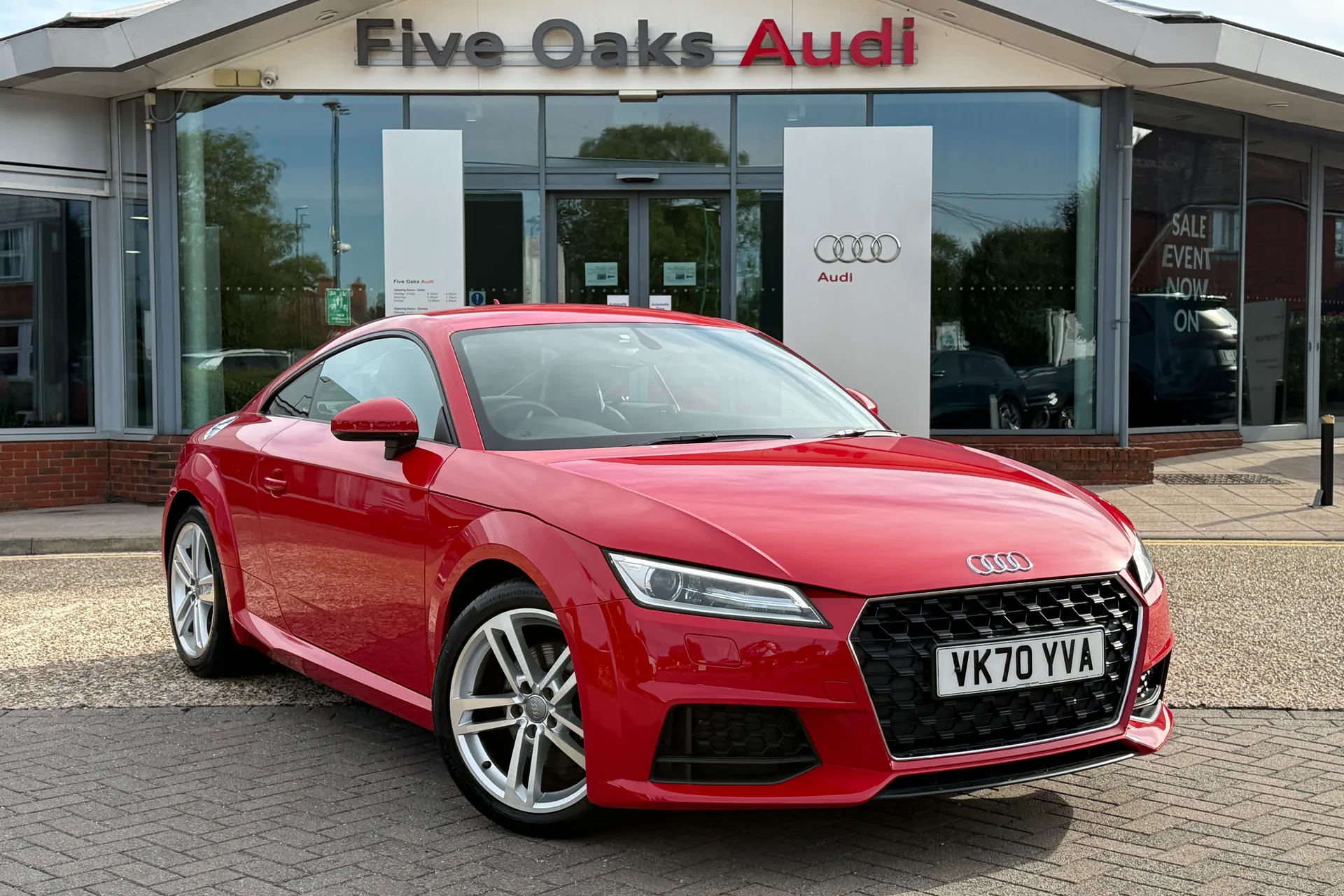 Audi TT focused image