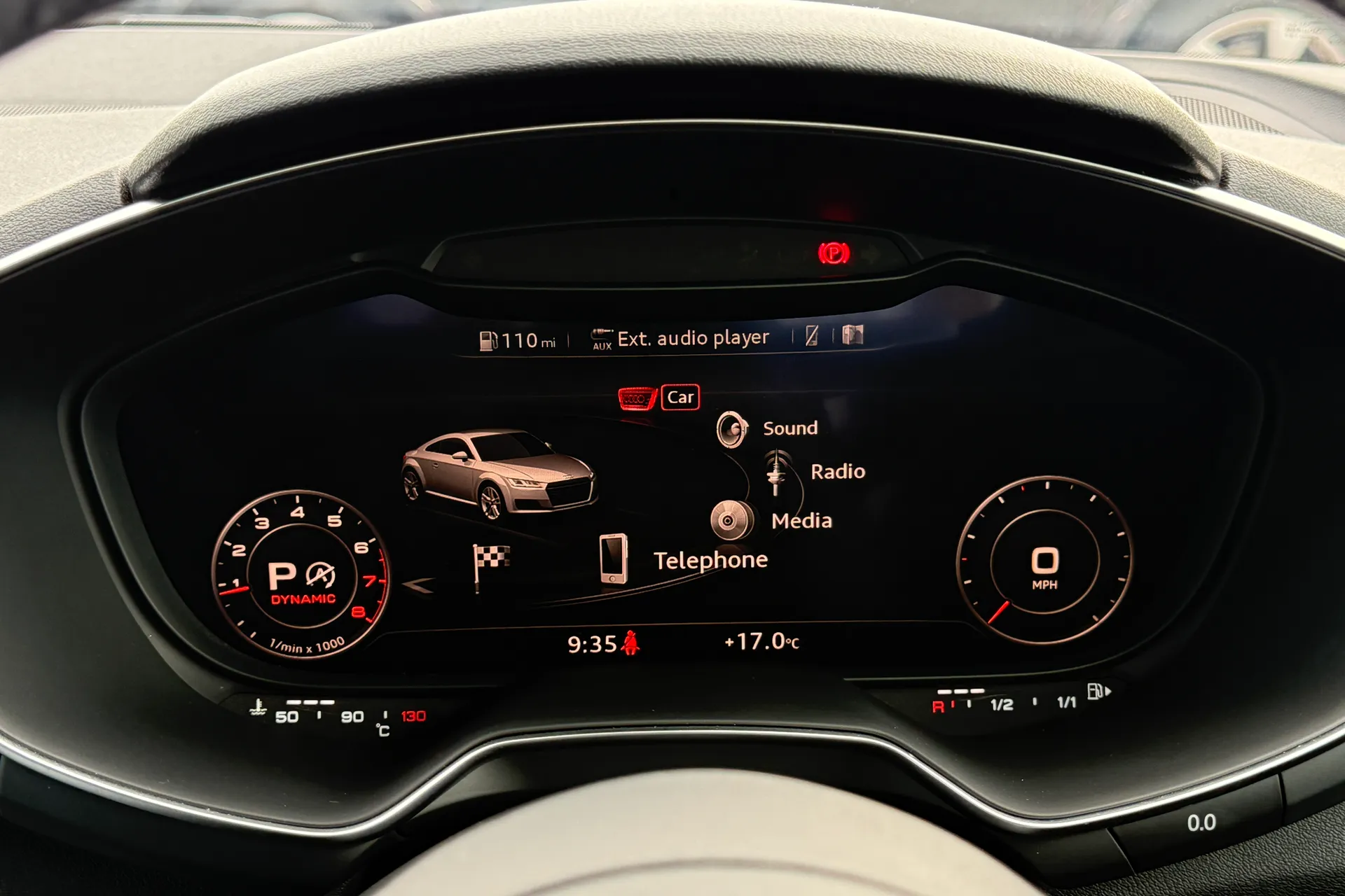 Audi TT thumbnail image number 9