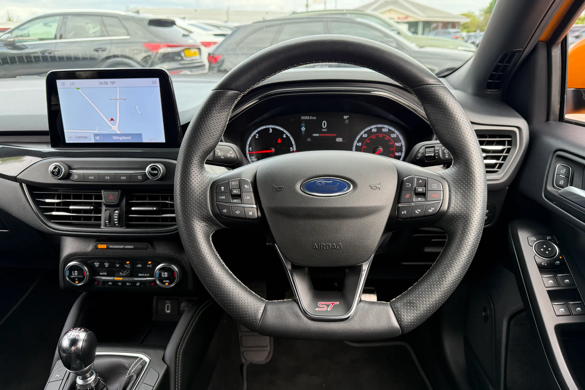 FORD FOCUS thumbnail image number 6